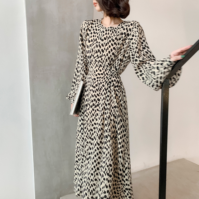 インシュレータ 猟犬 中世の レトロ ドット ワンピース Faerytemple Org