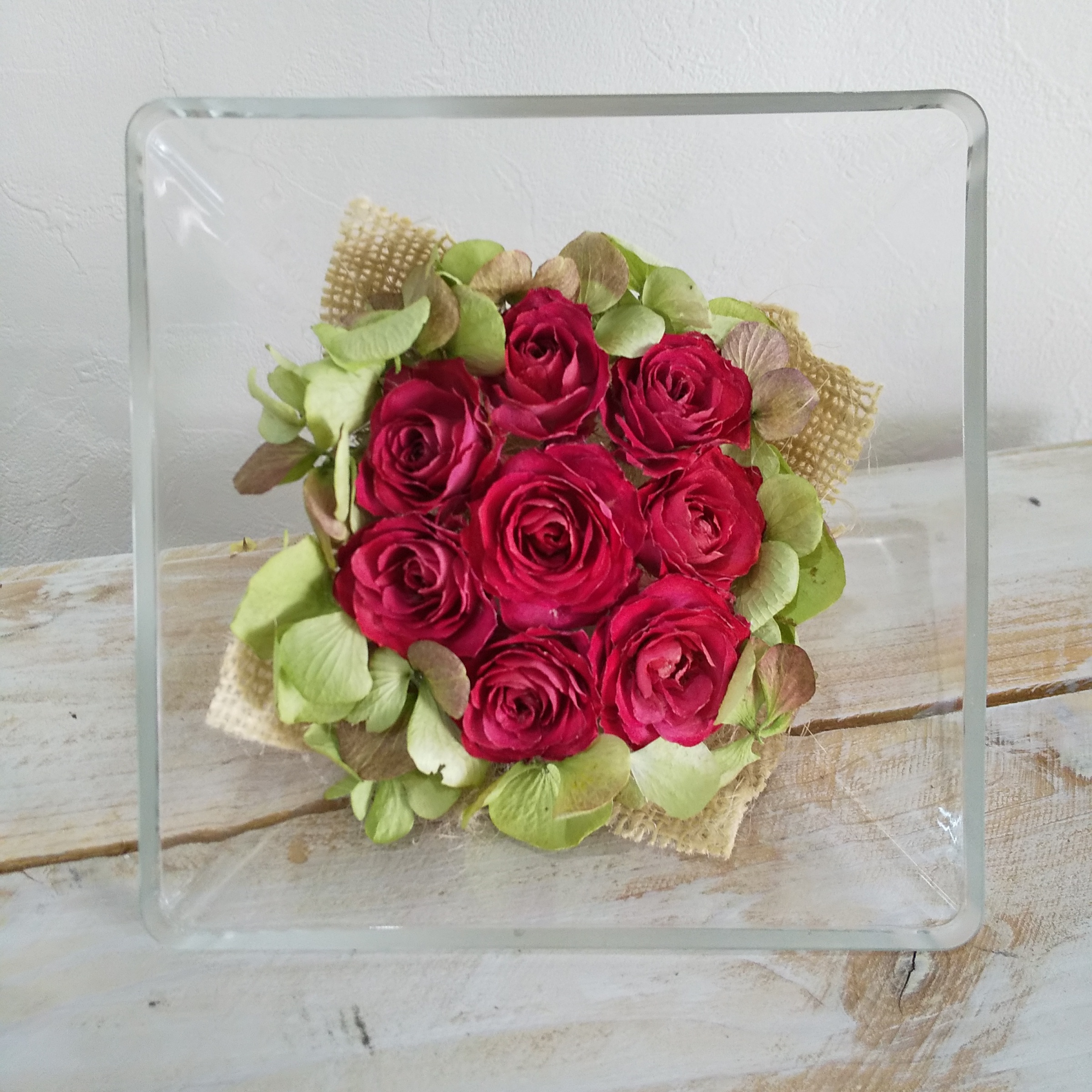 ドライフラワー ピンクの薔薇とグリーンの紫陽花 Chloris クロリス