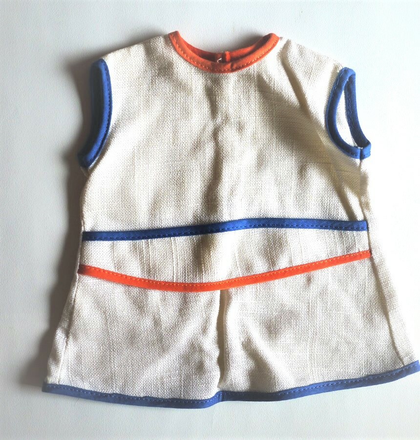 ドイツ 人形のお洋服 レトロ ミニワンピ 60 70年代ファッション ノースリーブワンピース こりすのパン屋 ドイツ 人形のお洋服 レトロ ミニワンピ 60 70年代ファッション ノースリーブワンピース こりすのパン屋