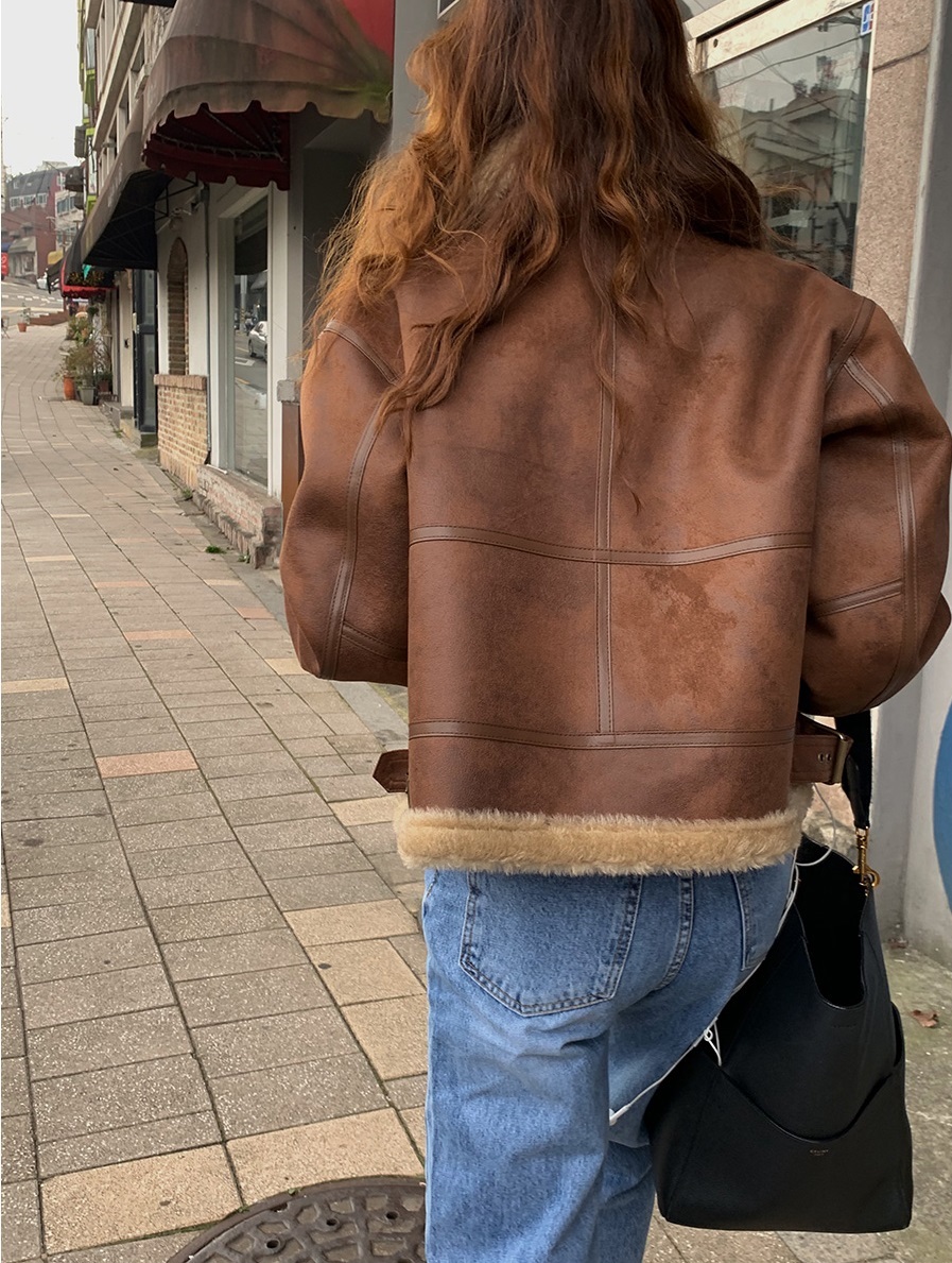 送料無料 ボア ジャケット ブルゾン アウター レディース もこもこ かっこいい 男前 コート ショート丈 ライダース ブラウン 茶色 無地 ファー 大人カジュアル おしゃれ 古着風 レザー 革ジャン 長袖 ワイルド ルーズ こなれ感 ラフ アウター スタイル 通学 学生 送料無料 ボア ジャケット ブルゾン アウター レディース もこもこ かっこいい 男前 コート ショート丈 ライダース ブラウン 茶色 無地 ファー 大人カジュアル おしゃれ 古着風 レザー 革ジャン 長袖 ワイルド ルーズ こなれ感 ラフ アウター スタイル 通学 学生