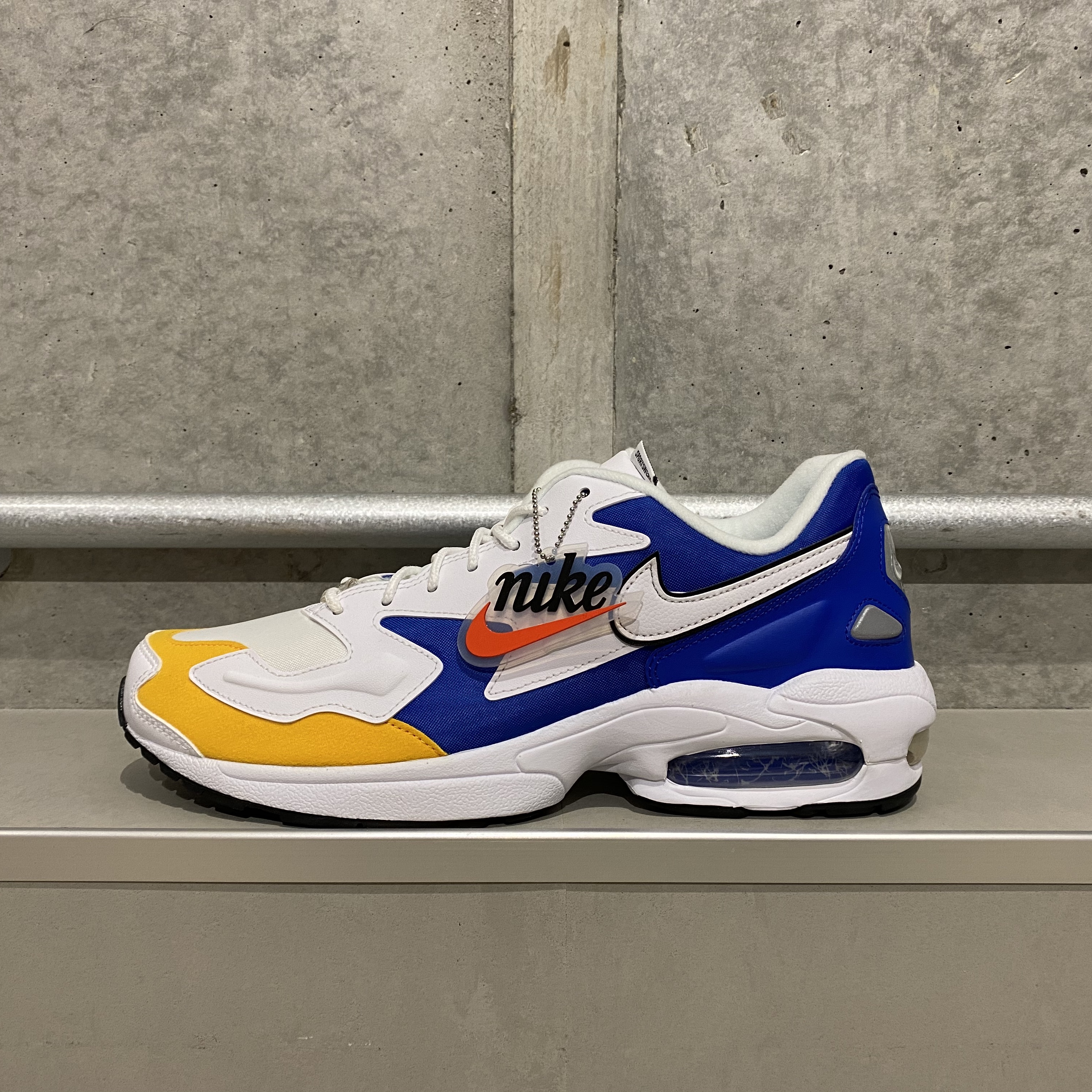 nike max 2 light