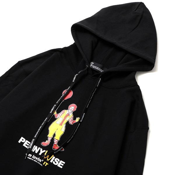 Sabbat13 サバトサーティーン サバト13 Pennywise Hoodie プルオーバーパーカー 黒 ブラック ペニーワイズ スカル 袖プリント ホラー映画 ドクロ メンズ レディース ロゴ ロック パンク バンド Rock Punk フェス ギフトラッピング無料 ステージ衣装 Rogia Rogia Sabbat13 サバトサーティーン サバト13 Pennywise Hoodie プルオーバーパーカー 黒 ブラック ペニーワイズ スカル 袖プリント ホラー映画 ドクロ メンズ レディース ロゴ ロック パンク バンド Rock Punk フェス ギフトラッピング無料 ステージ衣装 Rogia Rogia