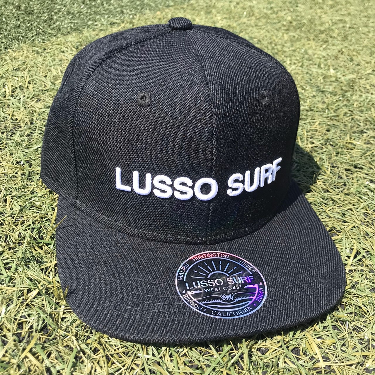 surf flat caps