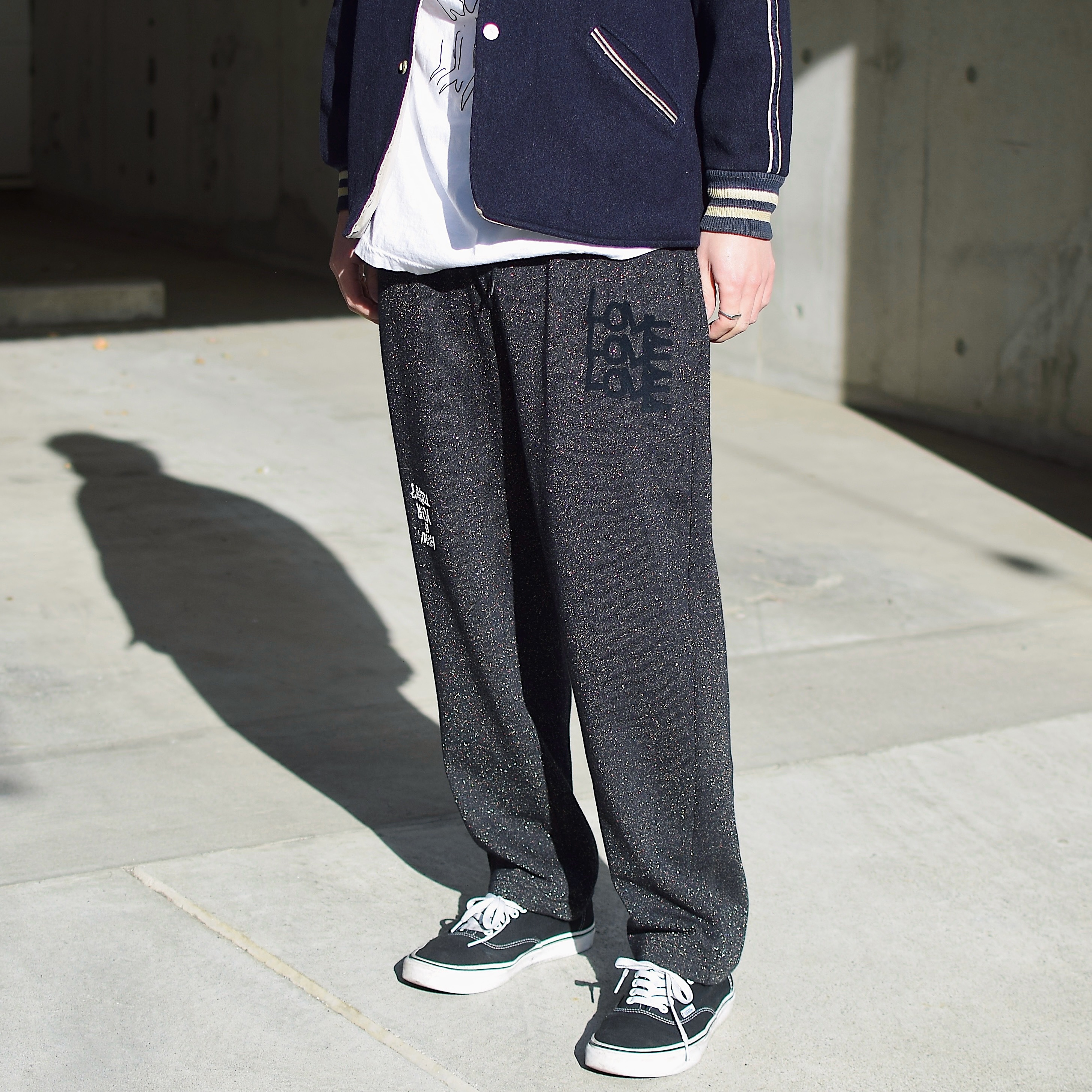 【TODAY edition】"LOVE" Glitter Sweat Pants（BLACK） の画像 3