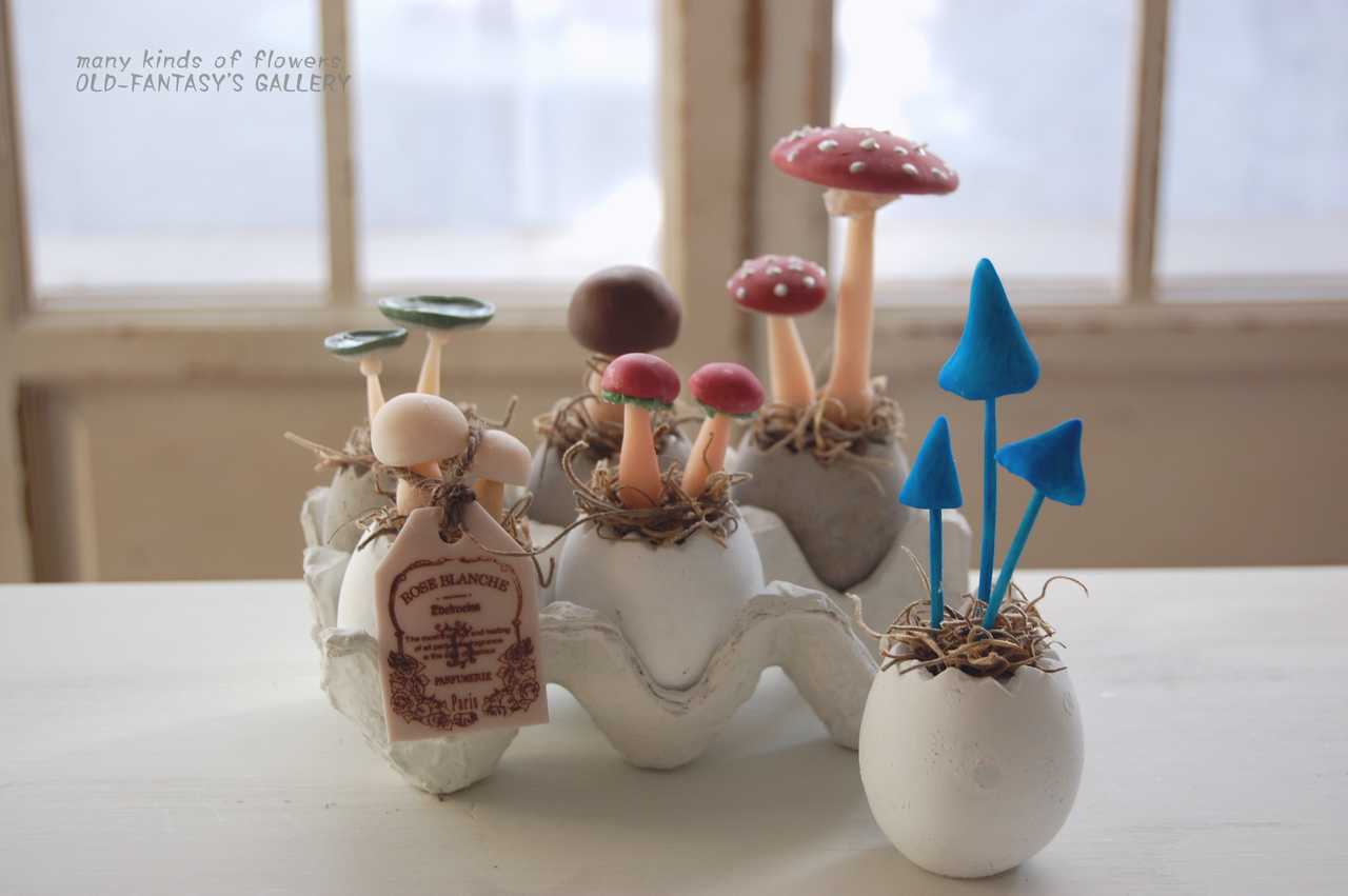 可愛い キノコ 達 たまごモチーフポット K357 Oldfantasy