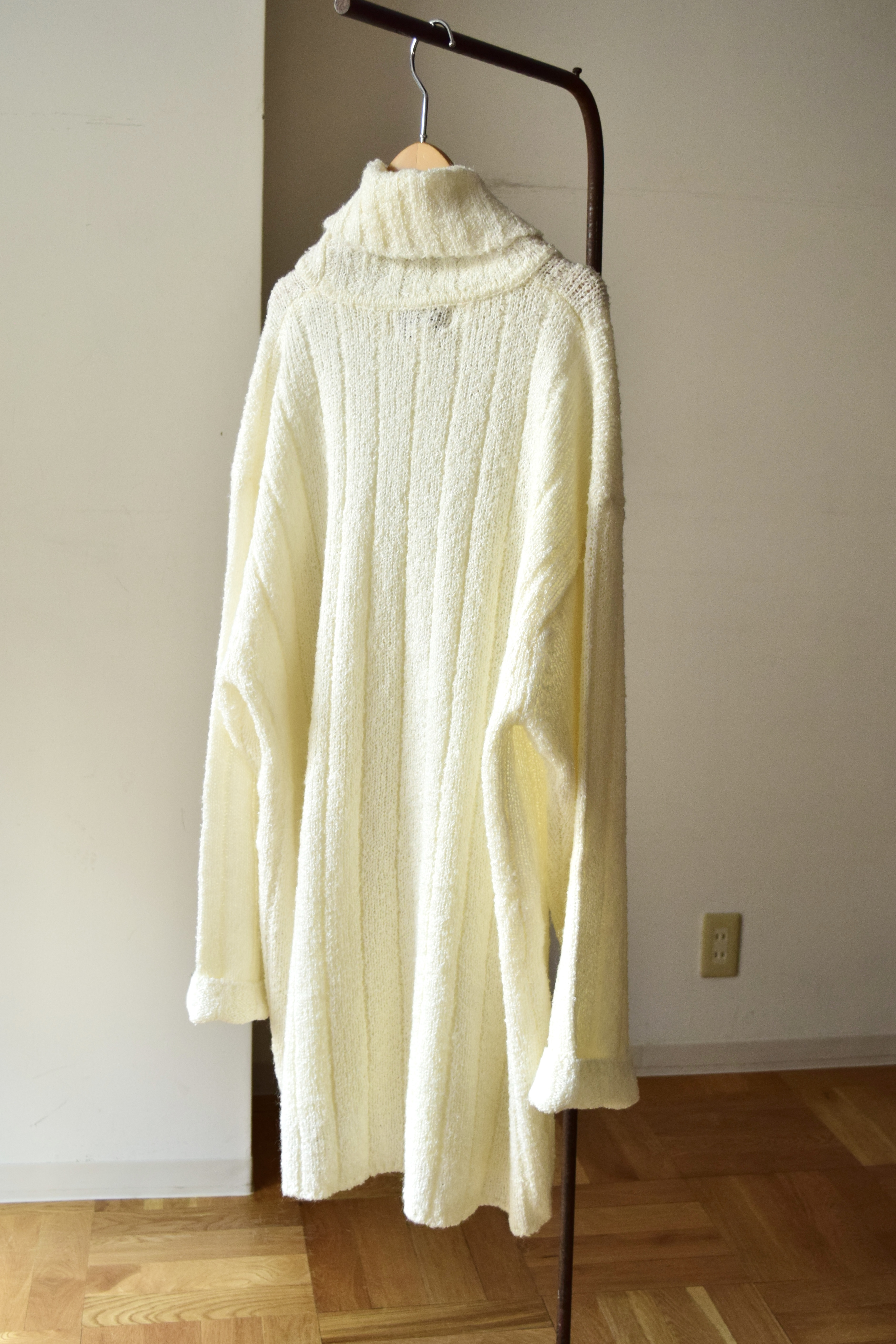 Highneck sweater の画像 10