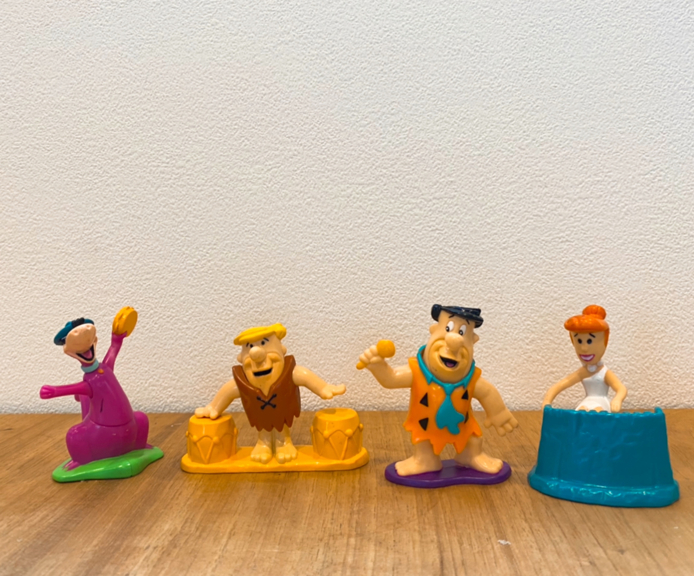 アメリカ デイリークイーン ハンナバーベラ フリントストーン ミールトイ フィギュア セット Winsome