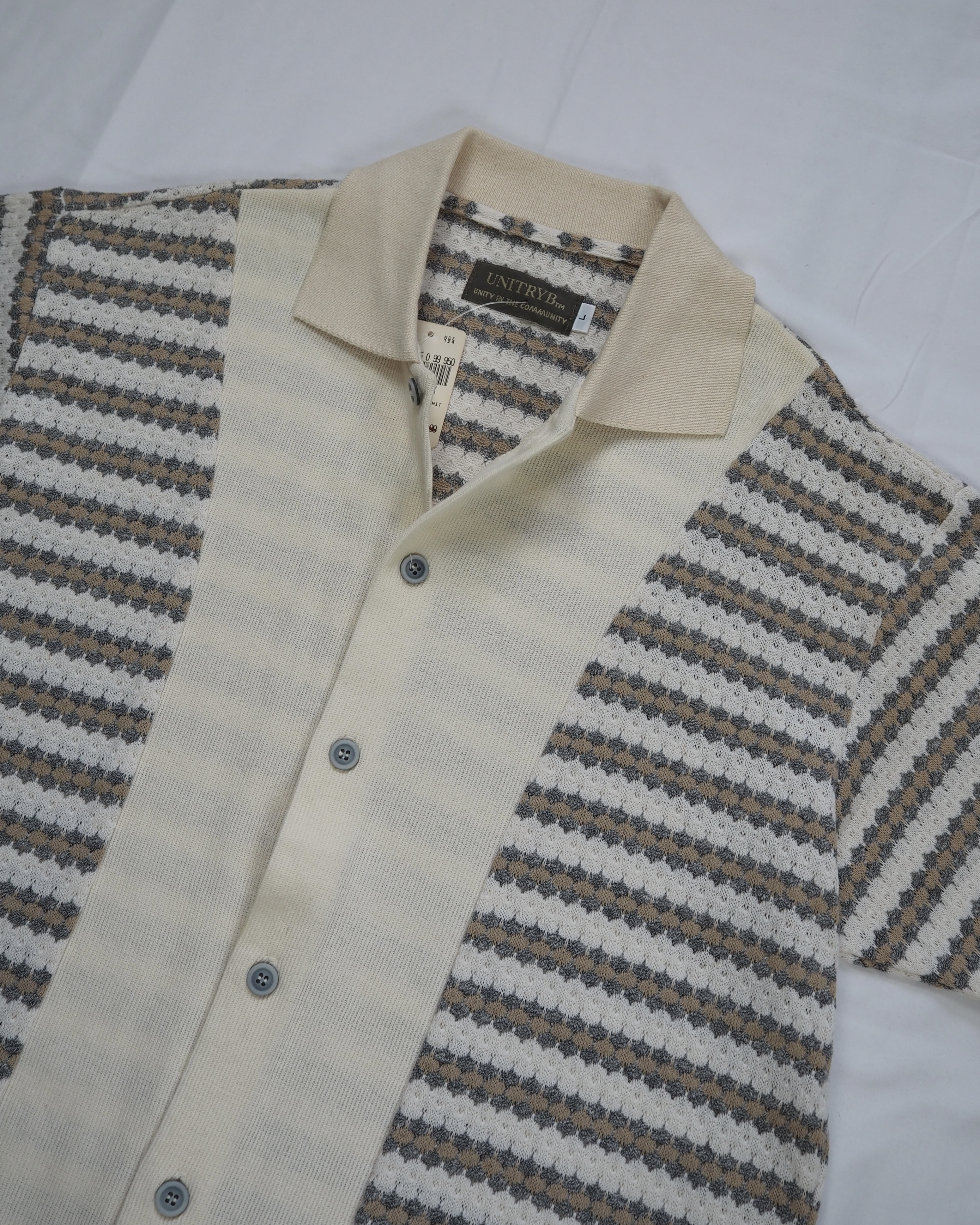 【5/6(水) 20:00入荷】80’s コットンニットシャツ 半袖 デッドストック Lサイズ の画像 2