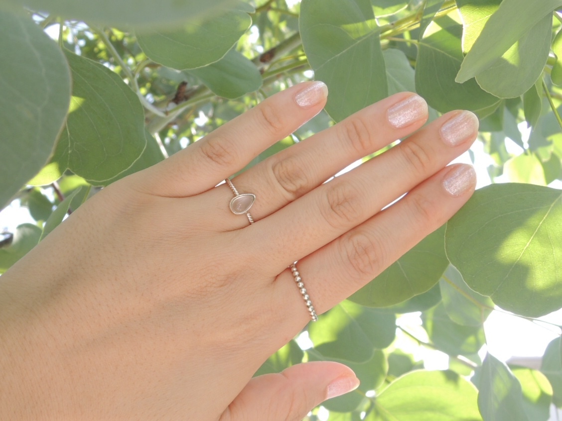 Rainy White Moonstone Ring 白い天然石 シルバーリング Time To Time Rainy White Moonstone Ring 白い天然石 シルバーリング Time To Time