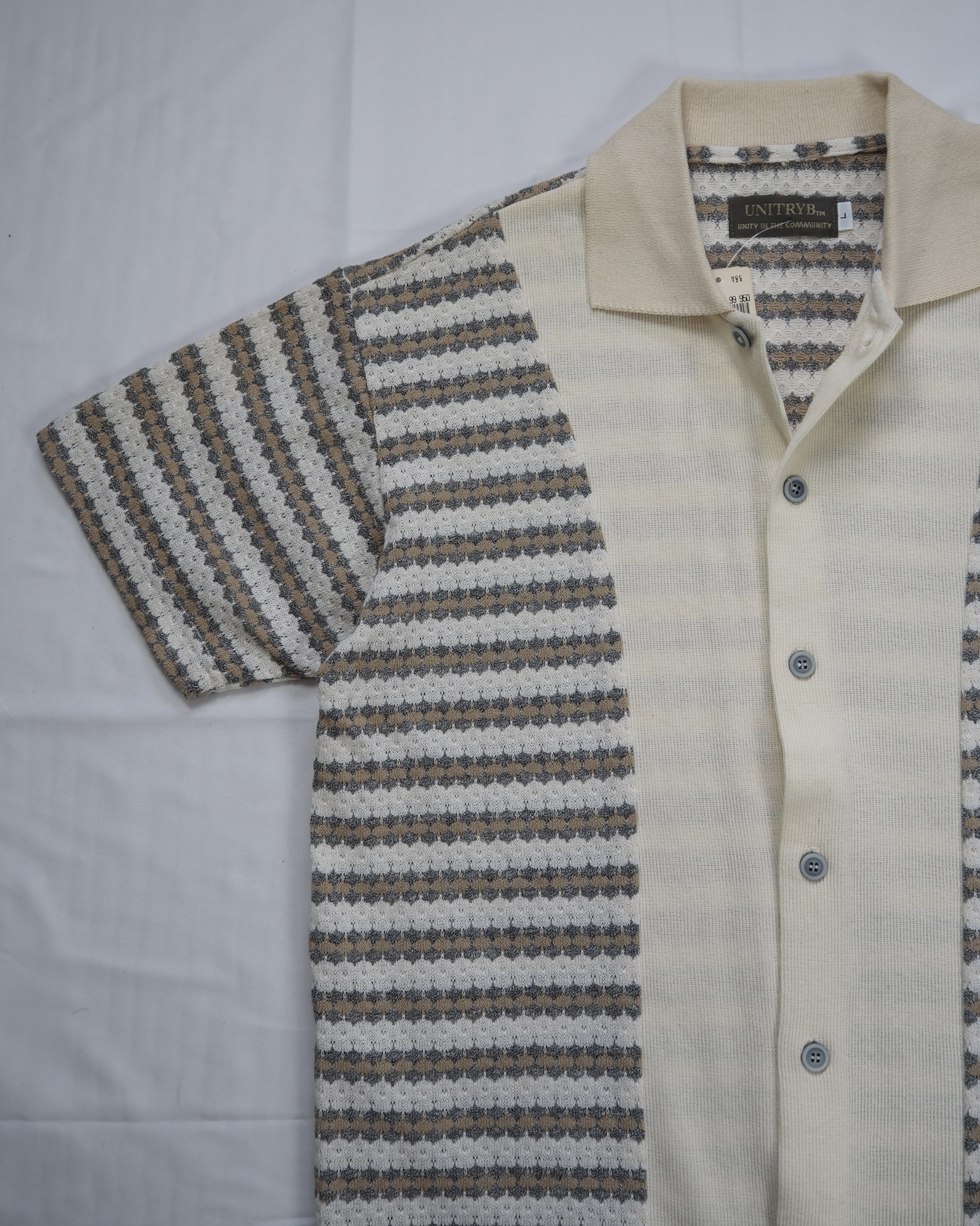 【5/6(水) 20:00入荷】80’s コットンニットシャツ 半袖 デッドストック Lサイズ の画像 3