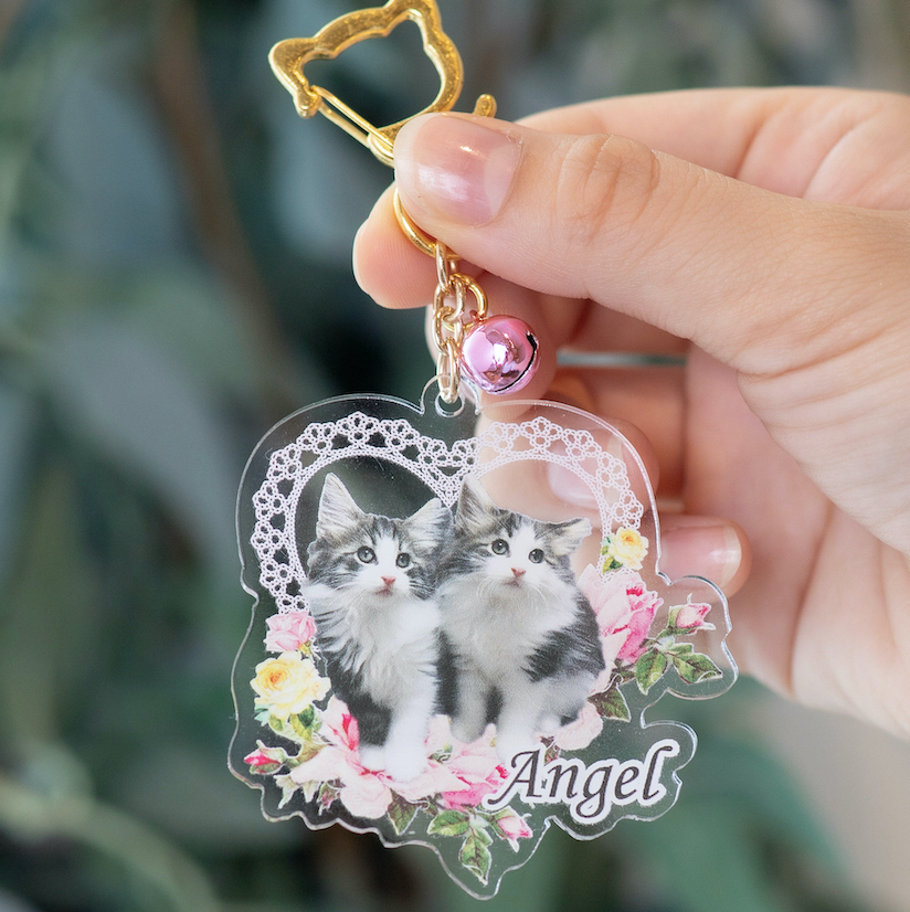 オーダーメイド ペットの写真で作る透明な大きめアクリルキーホルダー オーダーメイドのペットグッズのお店 Lily Craft