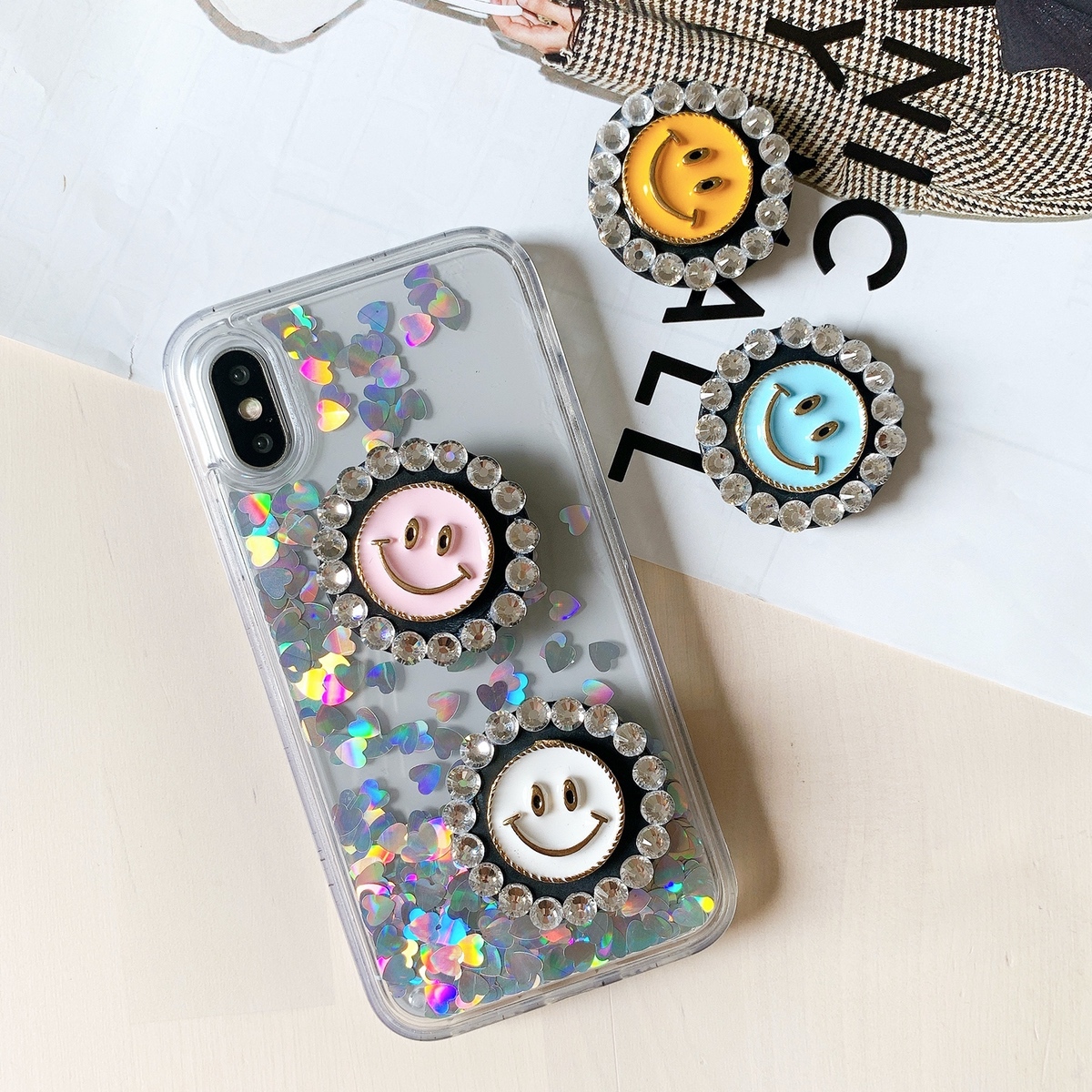 アクセサリー グリップ グリップトック Iphoneケース スマホアクセサリー キラキラ 高見え キラキラスマイルグリップ ニコちゃん ビジュー レディース かわいい 大人 おしゃれ 韓国 セレクトショップオンリーユー アクセサリー グリップ グリップトック Iphoneケース スマホアクセサリー キラキラ 高見え キラキラスマイルグリップ ニコちゃん ビジュー レディース かわいい 大人 おしゃれ 韓国 セレクトショップオンリーユー