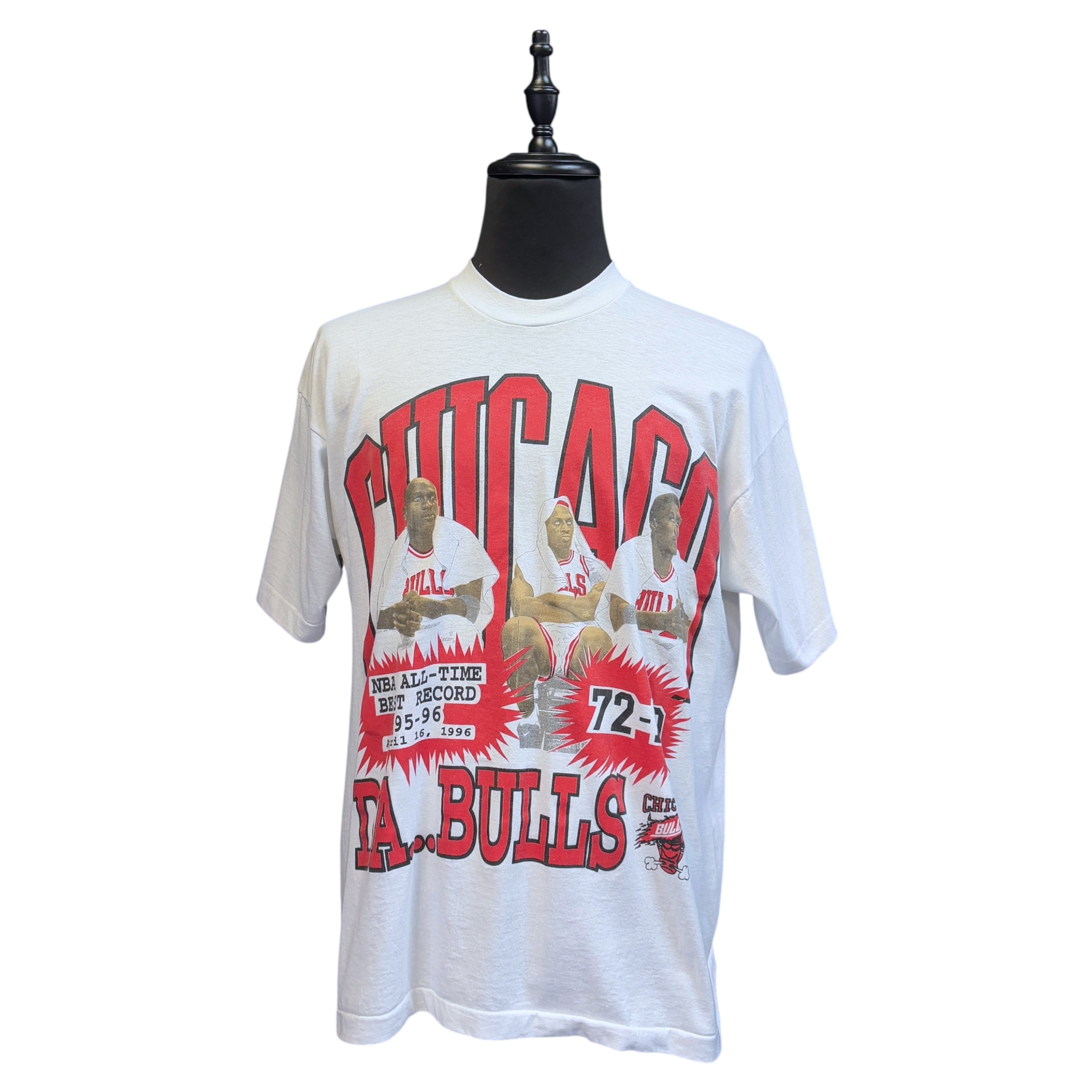 【CHICAGO BULLS】シカゴ・ブルズ The Bulls 1996 72-10 Jordan etc 72勝10敗 ジョーダン他 Tシャツ XL