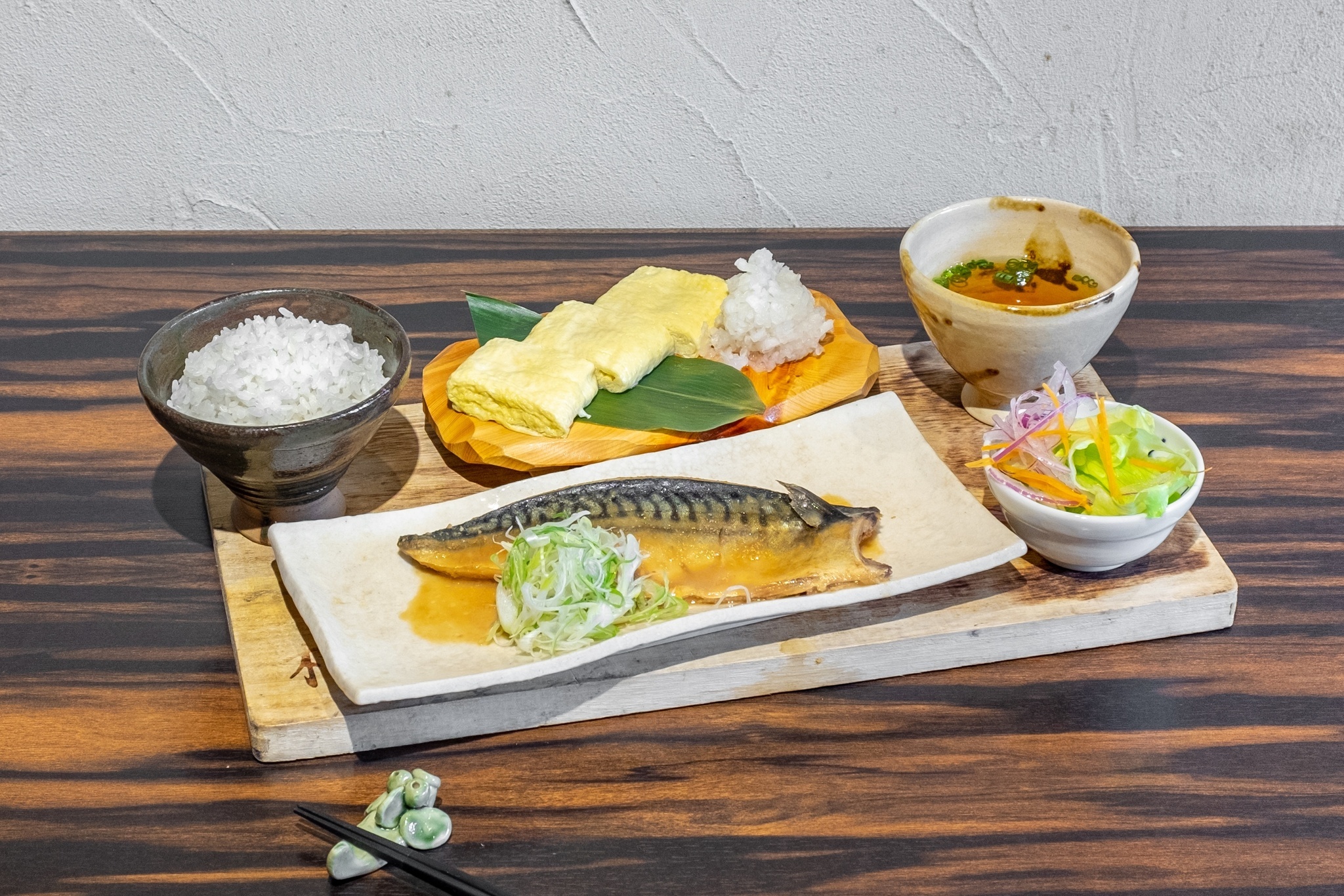 鯖の味噌煮と出汁巻き玉子定食 鯖玉 鯖の味噌煮と出汁巻き玉子定食 鯖玉