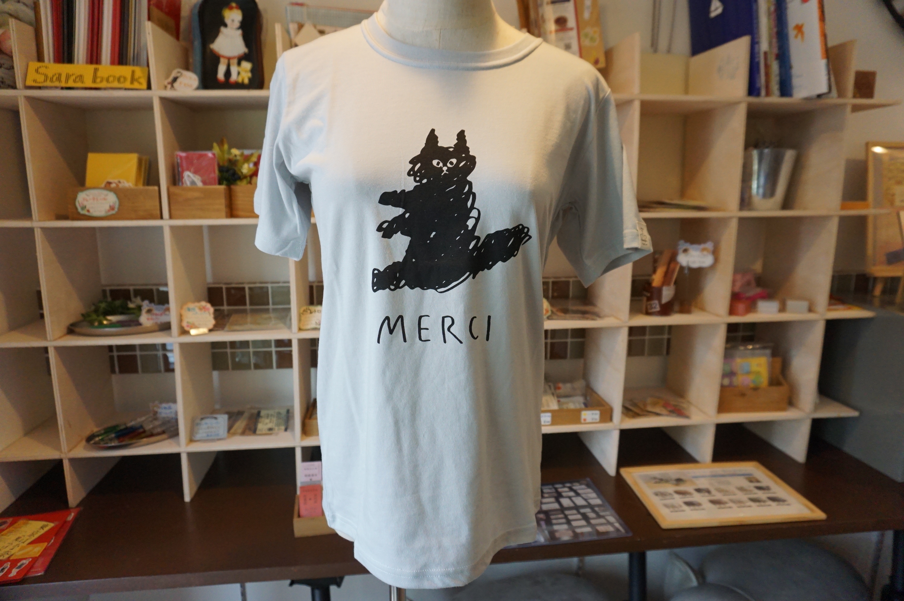 黒猫 手書きイラストプリントtシャツ Mocazakka
