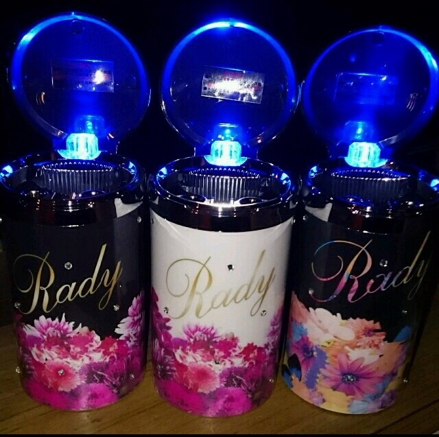 未使用 Rady Led フラワーストーン付 車用灰皿 在庫限り オリジナルshoop 5000円以上購入で送料無料