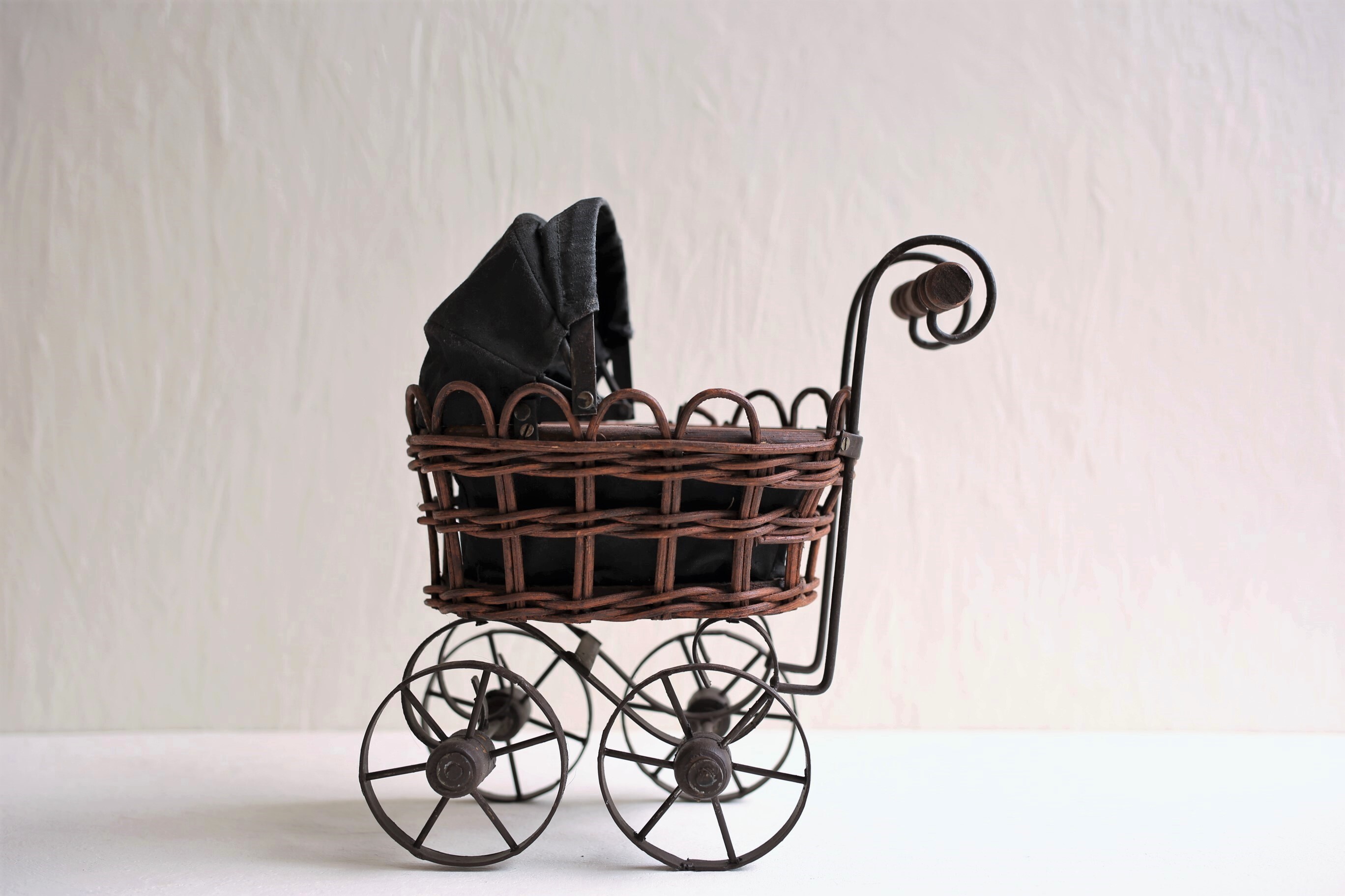 フランス アンティーク ヴィンテージ ドール用 ベビーカー 乳母車 25cm N Emuparis フランス アンティーク ヴィンテージ ドール用 ベビーカー 乳母車 25cm N Emuparis