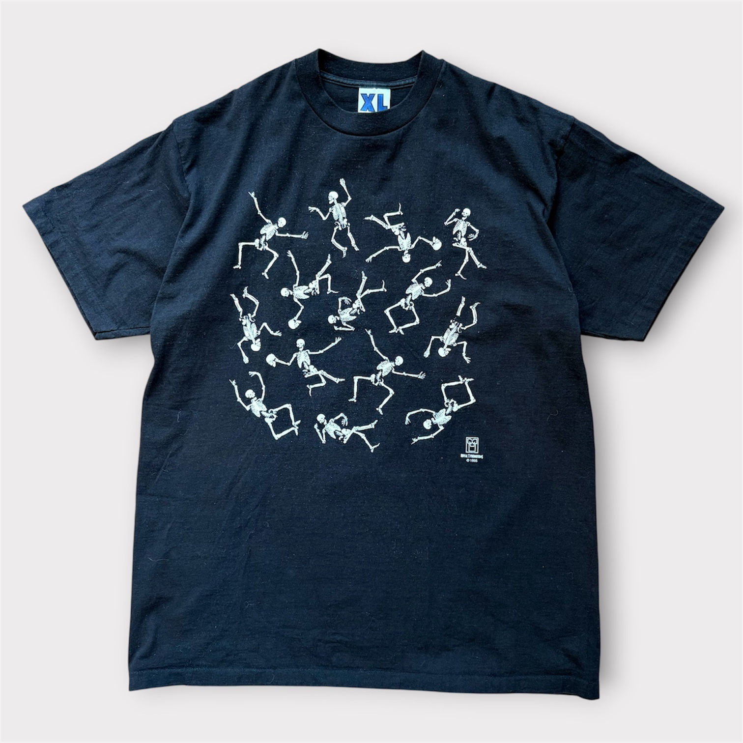90s Dancing skull ガイコツ Tシャツ