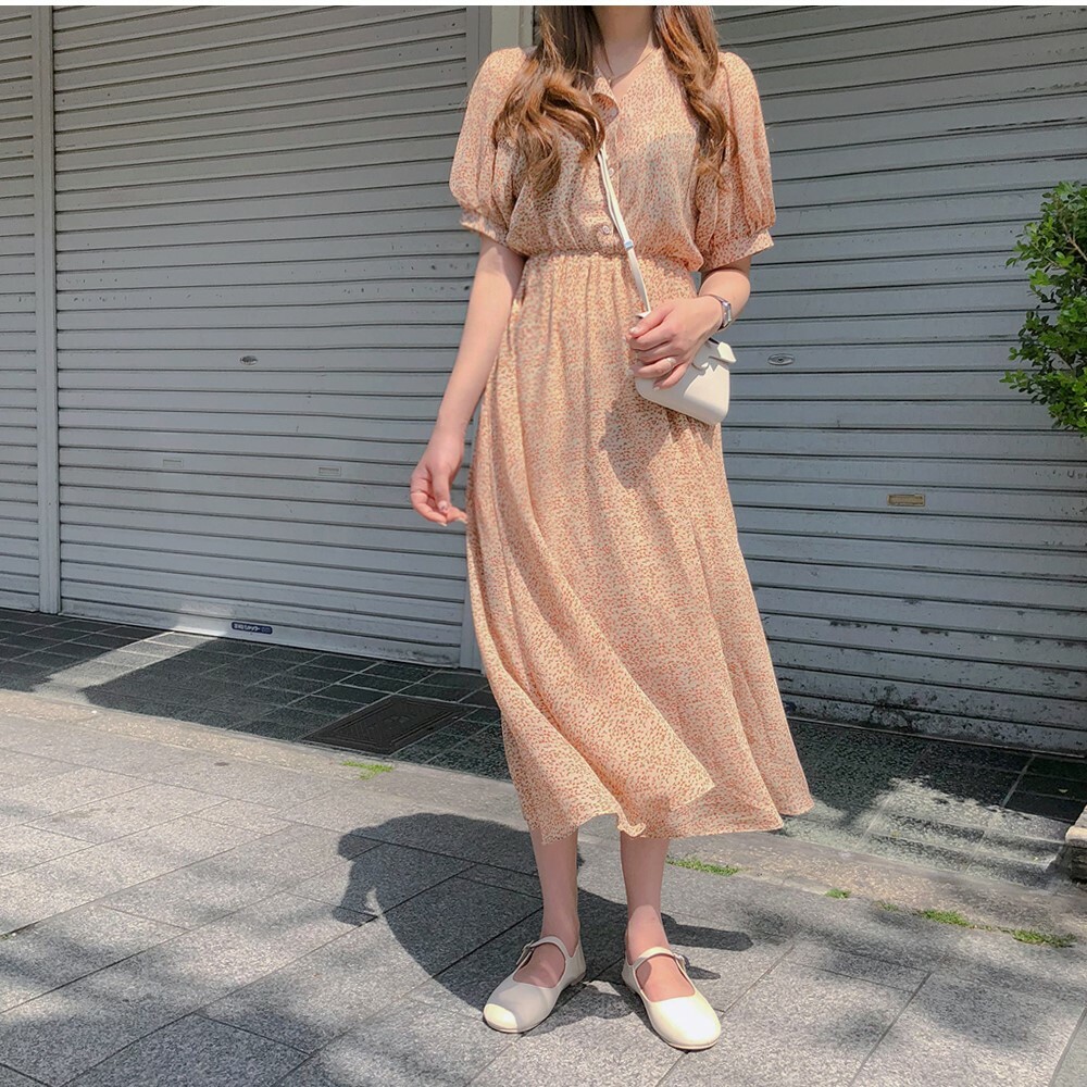 送料無料 デートコーデに 小花柄 パフスリーブ シフォン ロングワンピース Lamitte Deco