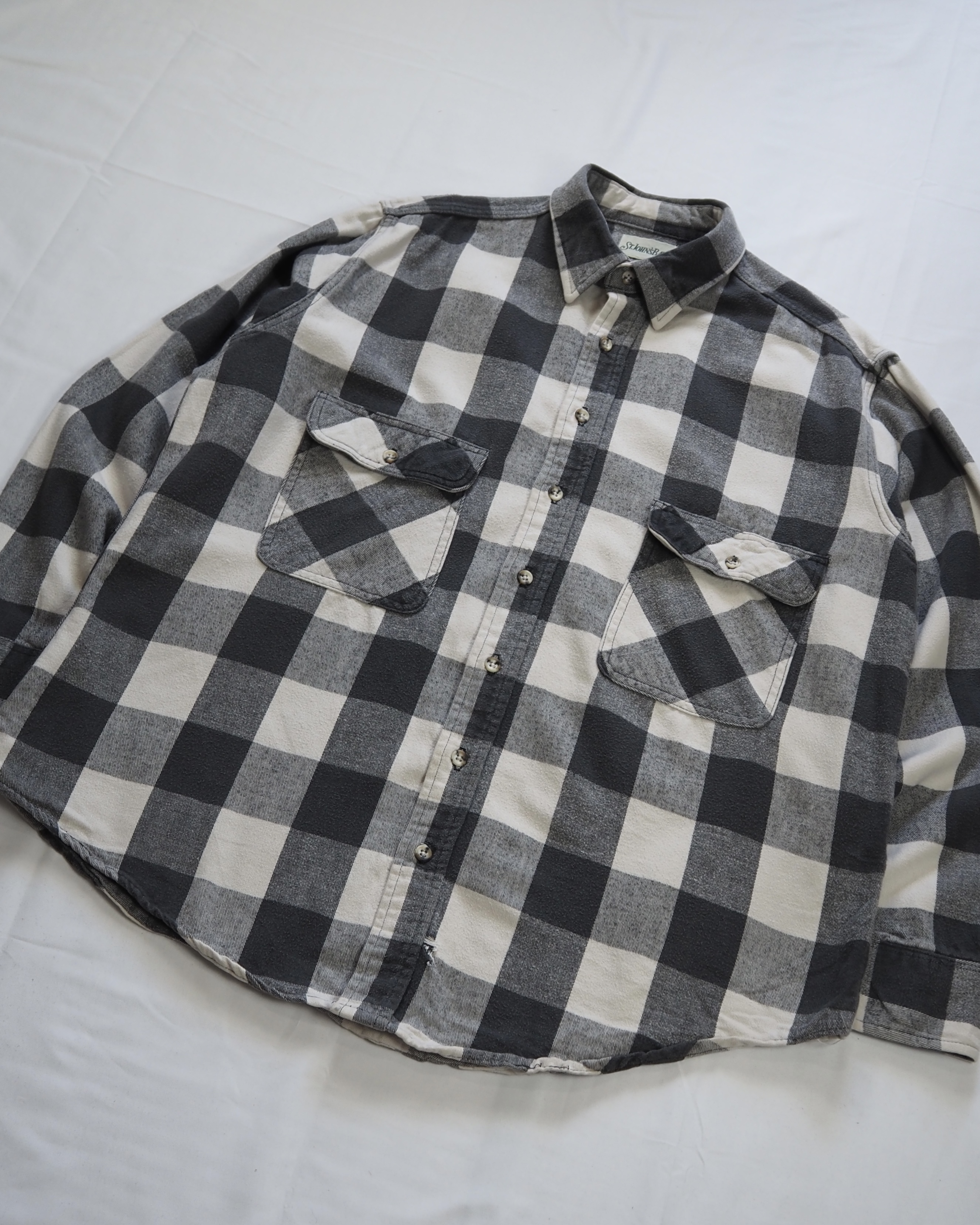 【5/6(水) 20:00入荷】90’s St. John’s Bay フランネルシャツ ブラック×ホワイト の画像 2