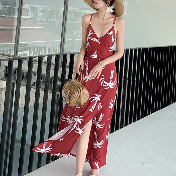 リゾートワンピース ロング マキシ丈 背中あき 背中見せ スリット ノースリーブ 肩だし ハワイ 沖縄 グアム 10代 代 30代 40代 50代 リゾート 韓国の可愛いレディースアパレルのセレクトショップ Kilalion キラリオン