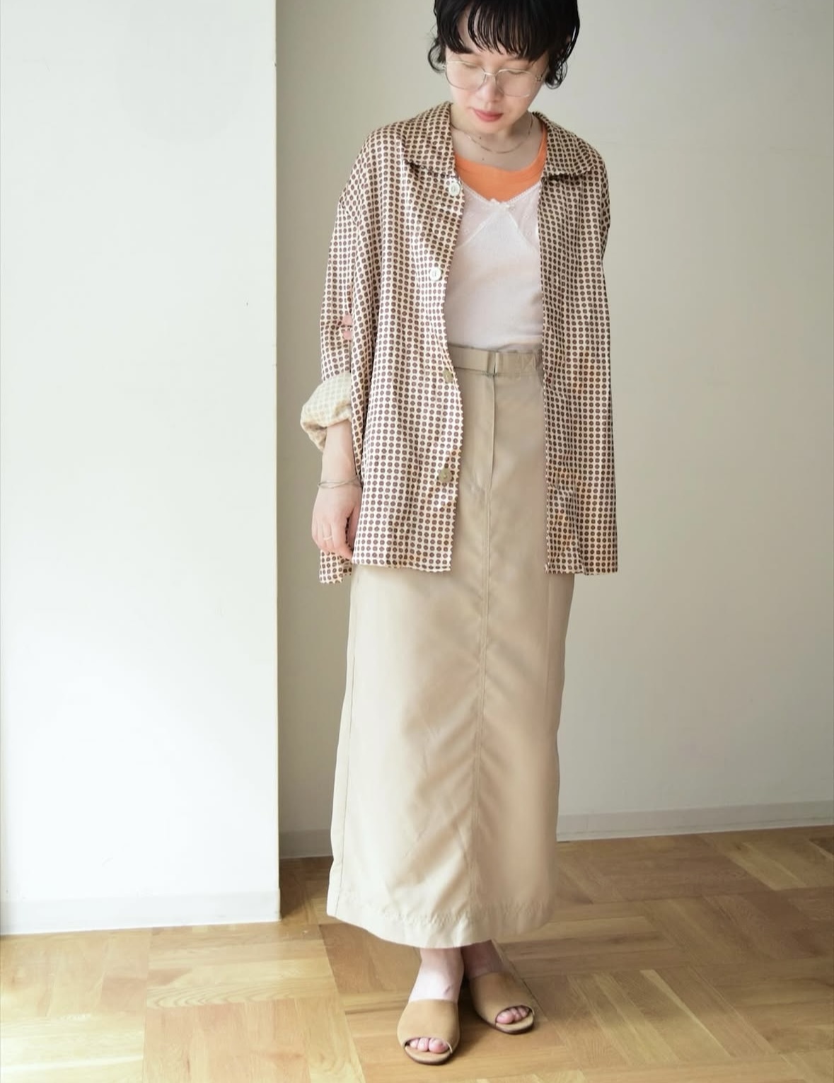 Long narrow skirt の画像 2