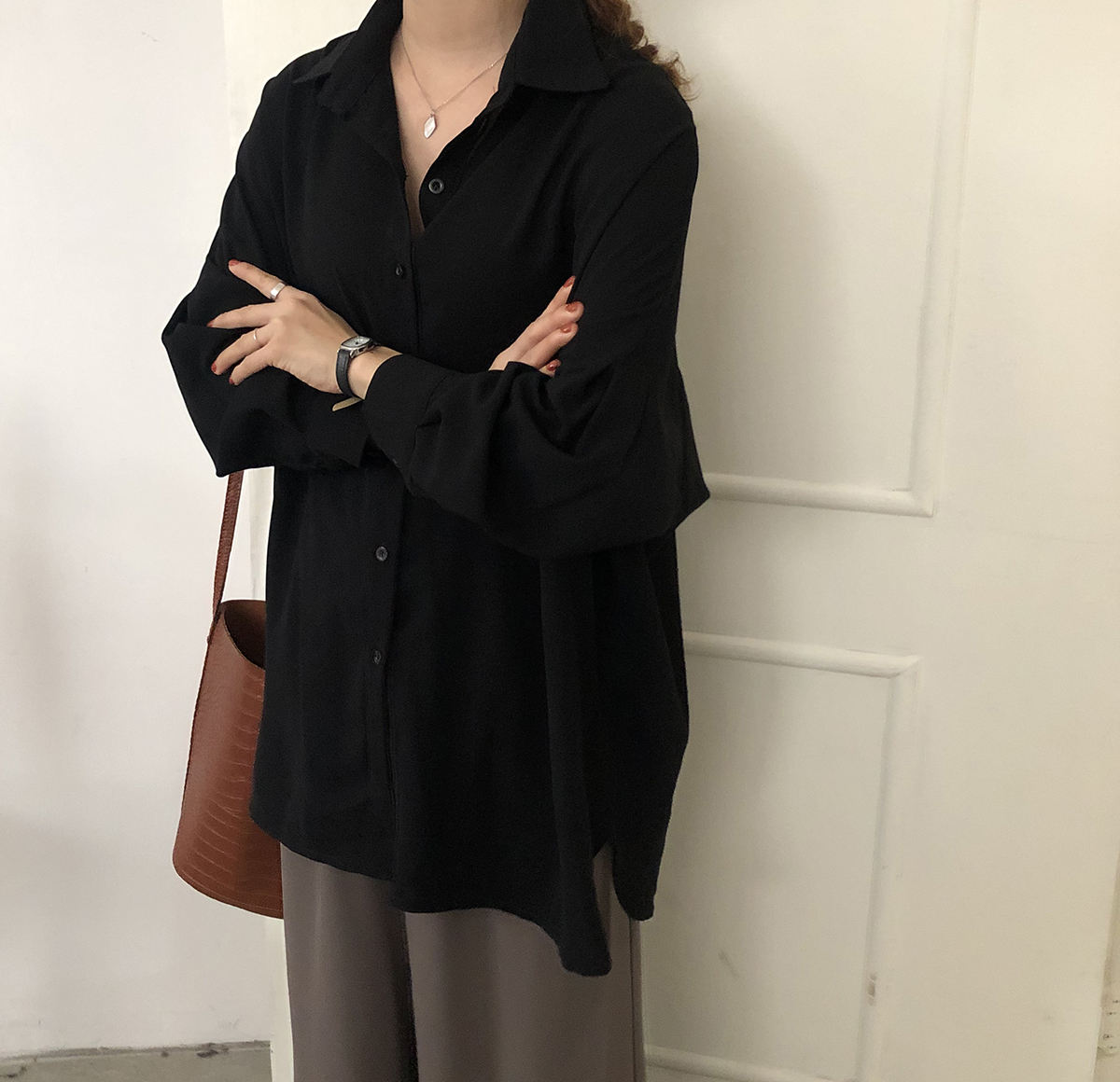 秋 新作 シャツ レディース シャツブラウス ブラウス レディース 長袖 韓国ファッション 春 夏 秋 レディース トップス 黒 かっこいい メンズライク 白 シャツ シンプル 無地 Viento