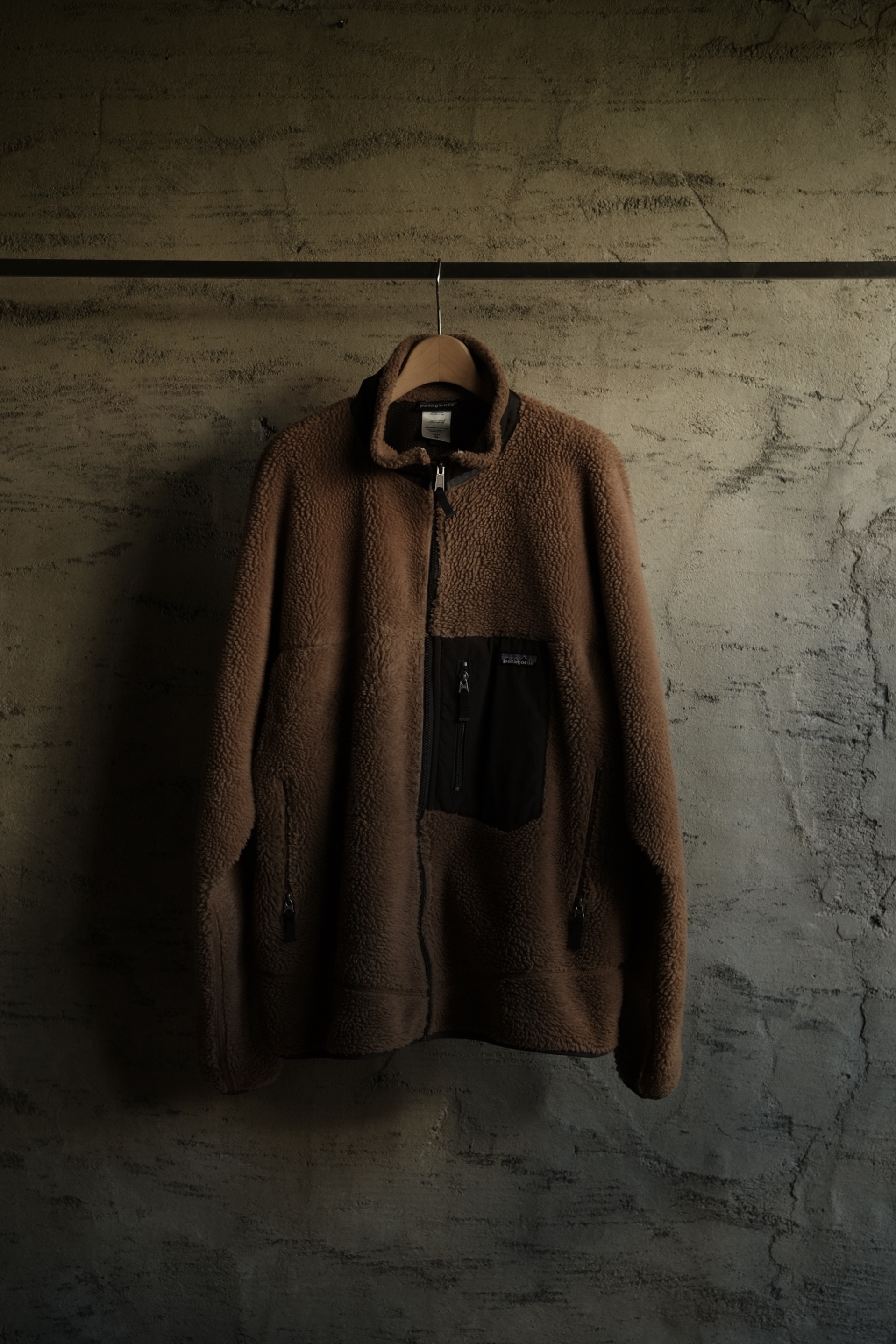 Utah/07's "patagonia" fleece retoro cardigan/brown beige