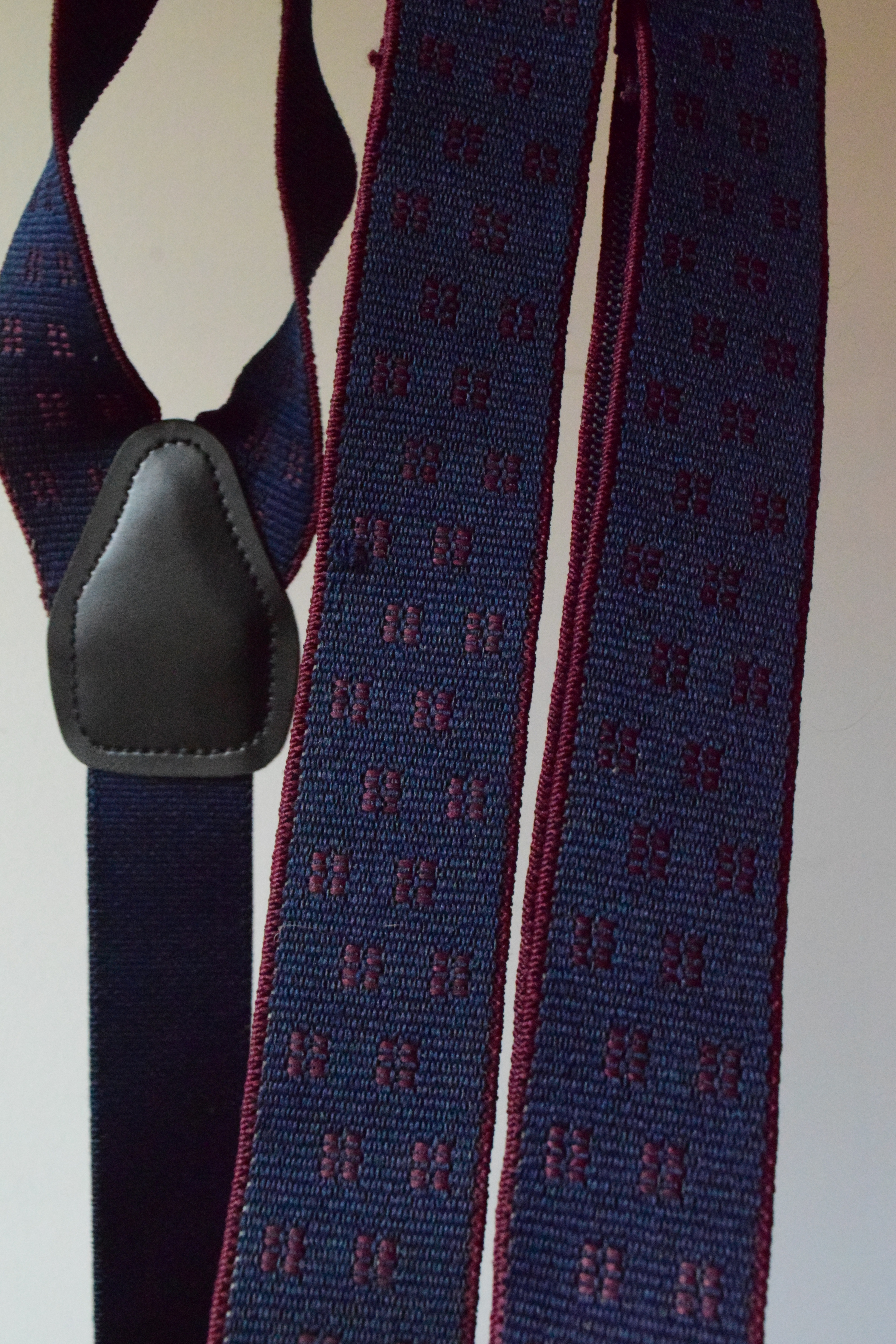 Vintage suspender clip type