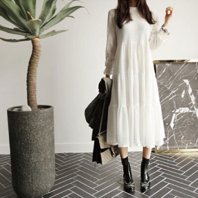 レース ティアード ワンピース ロング丈 長袖 総レース かわいい 大人 上品 ギャザー きれいめ 春 秋 冬 白 清楚 無地 シンプル お呼ばれ フレア フェミニン ガーリー プチプラレディースファッション通販 Yboueki