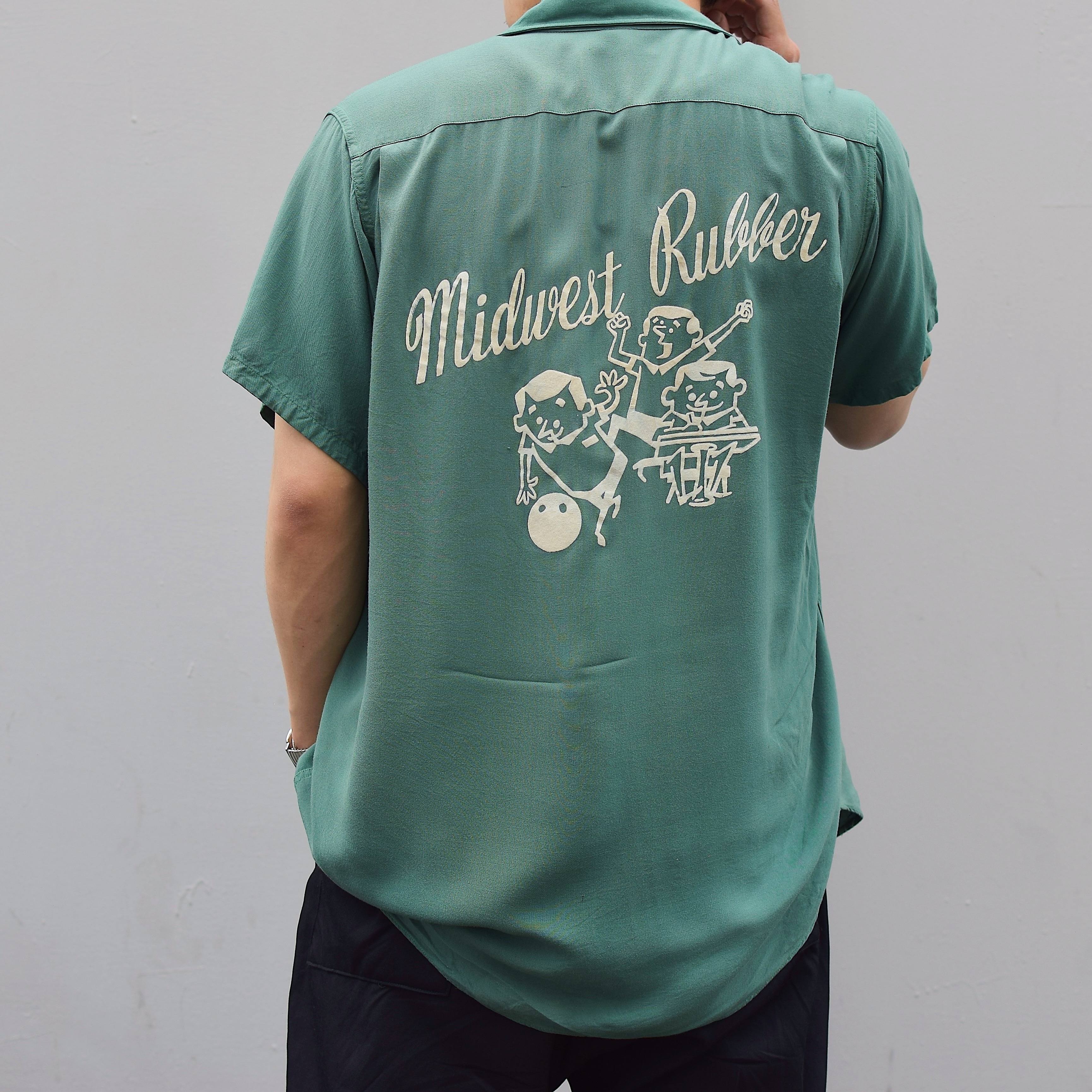 Vintage 50〜60's【Dunhill】"Midwest Rubber" Rayon Bowling Shirt の画像 4
