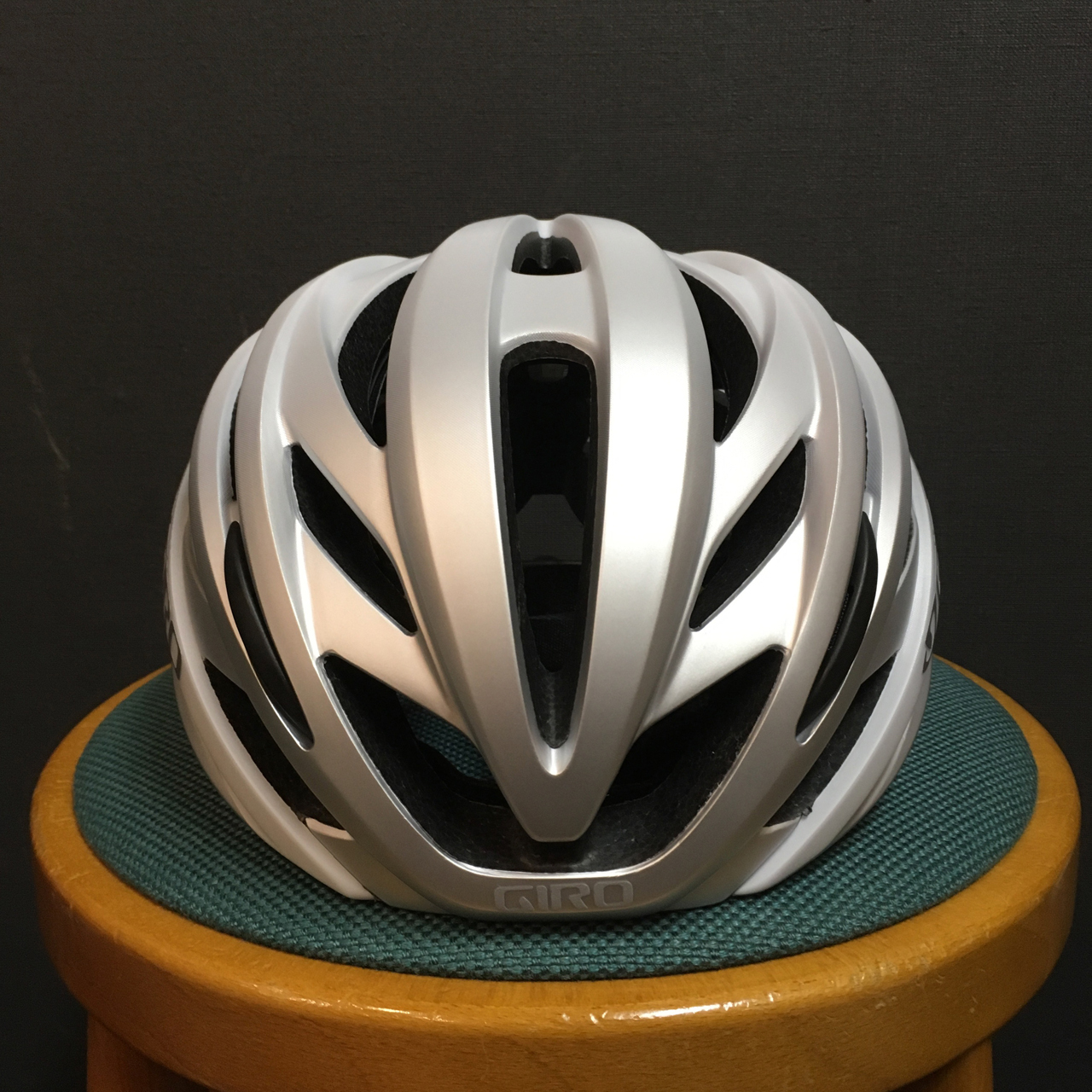 giro syntax mips white