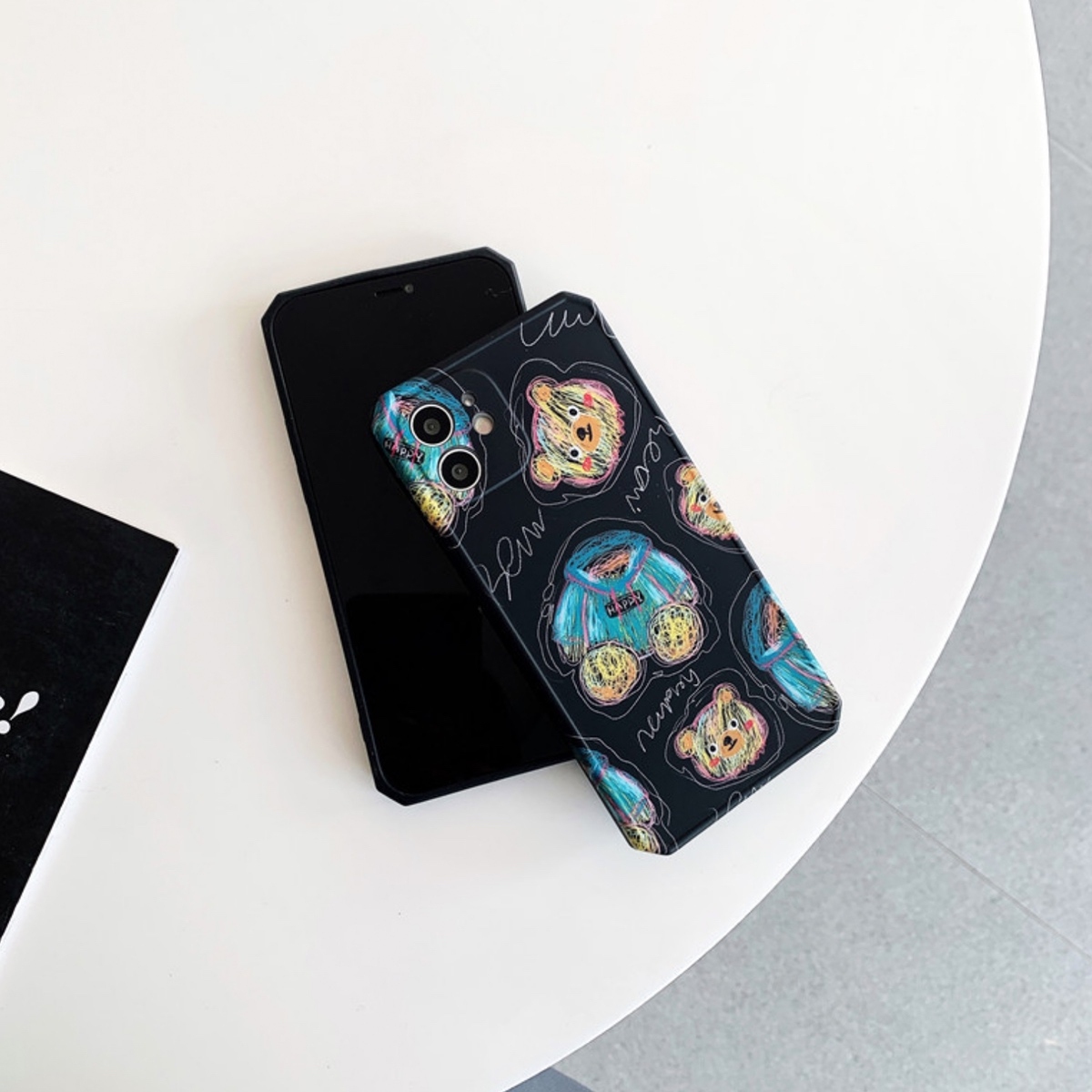 Iphone ケース 韓国 Tpu Bearイラストデザインケース くま クマ かっこいい ストリート カバー お揃い 個性的 シンプル 大人 可愛い おしゃれ Iphone7 Iphone8 Iphonese2 Iphonex Iphonexs Iphonexr Iphonexsmax Iphone11 Iphone11pro Iphone11promax Iphone12