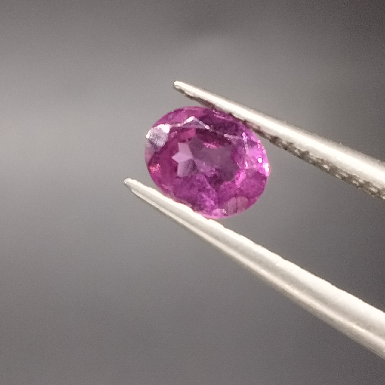 深紅のピンクのトルマリン【0.39ct/5×4】トルマリン専門店【トルマリ・SHOP】
