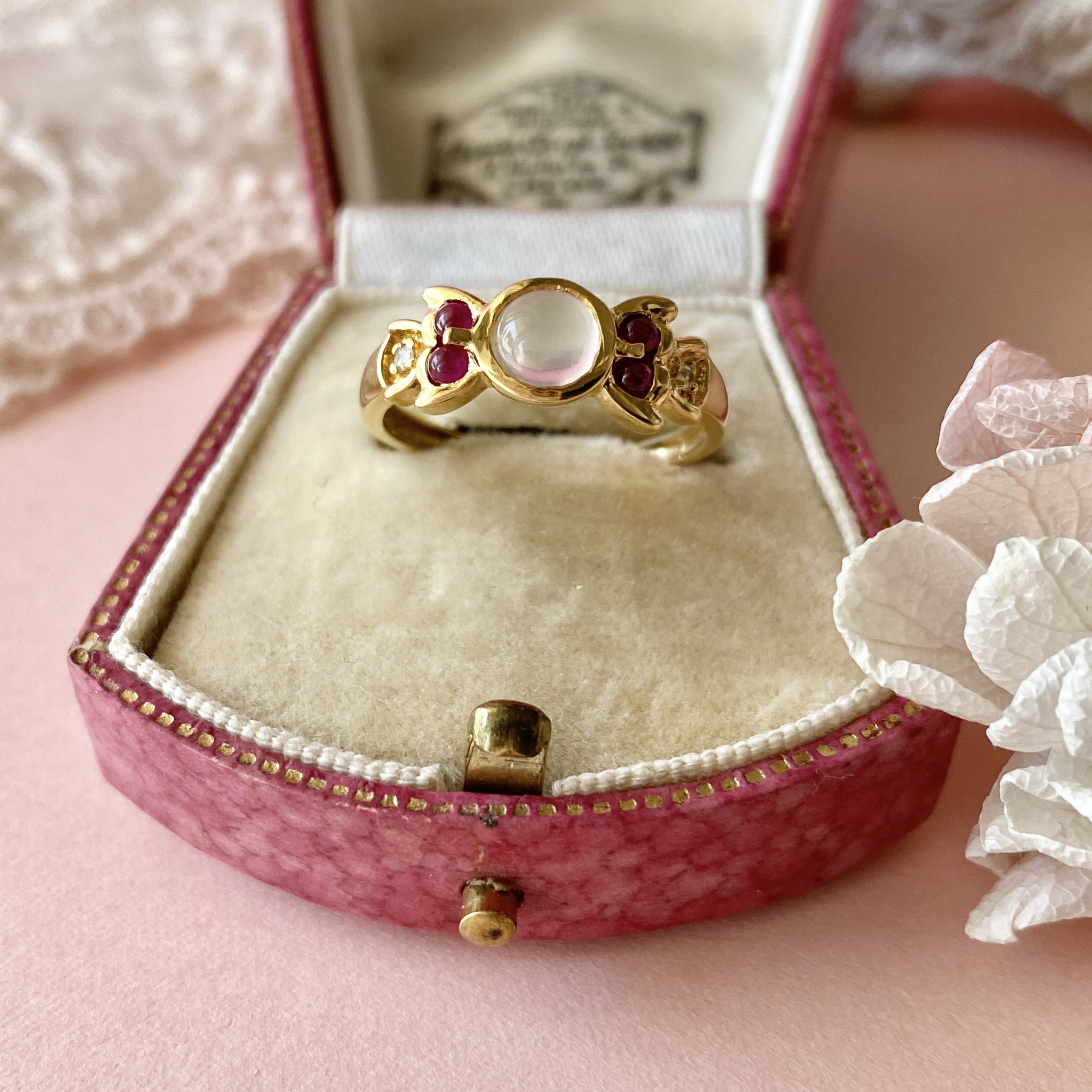 ムーンストーン ルビー ダイヤモンドリング 18金 刻印あり 鑑定済み Mico宝飾店 By Sweet Compass