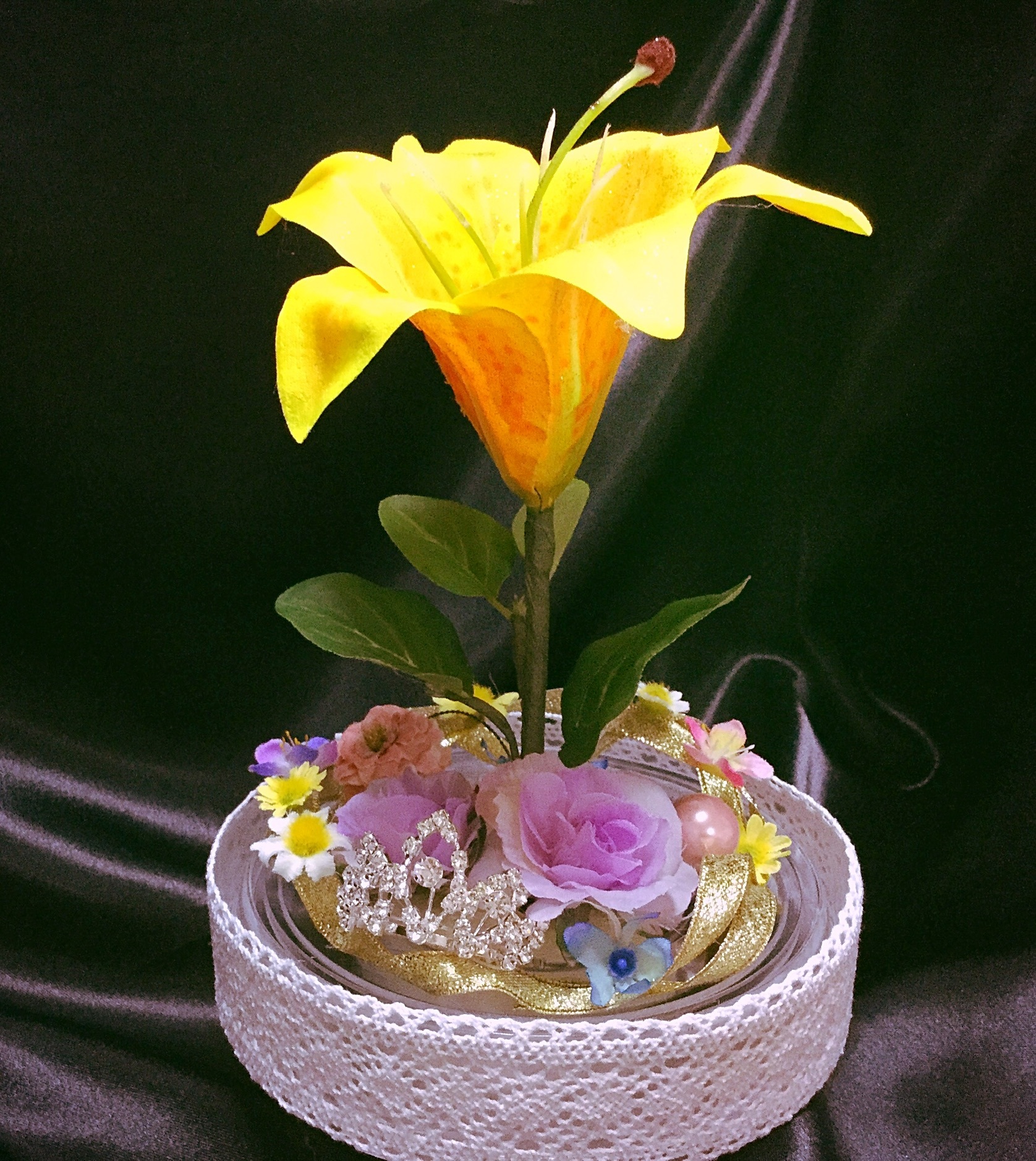 光る黄金の花 ティアラ付き ラプンツェルのお花 アトリエpeach