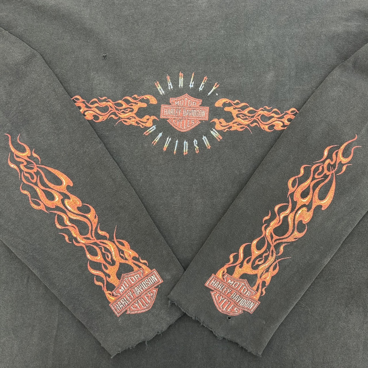 Harley-Davidson ハーレーダビッドソン フレイムロゴ ロングスリーブTシャツ ブラック / 2XL の画像 9