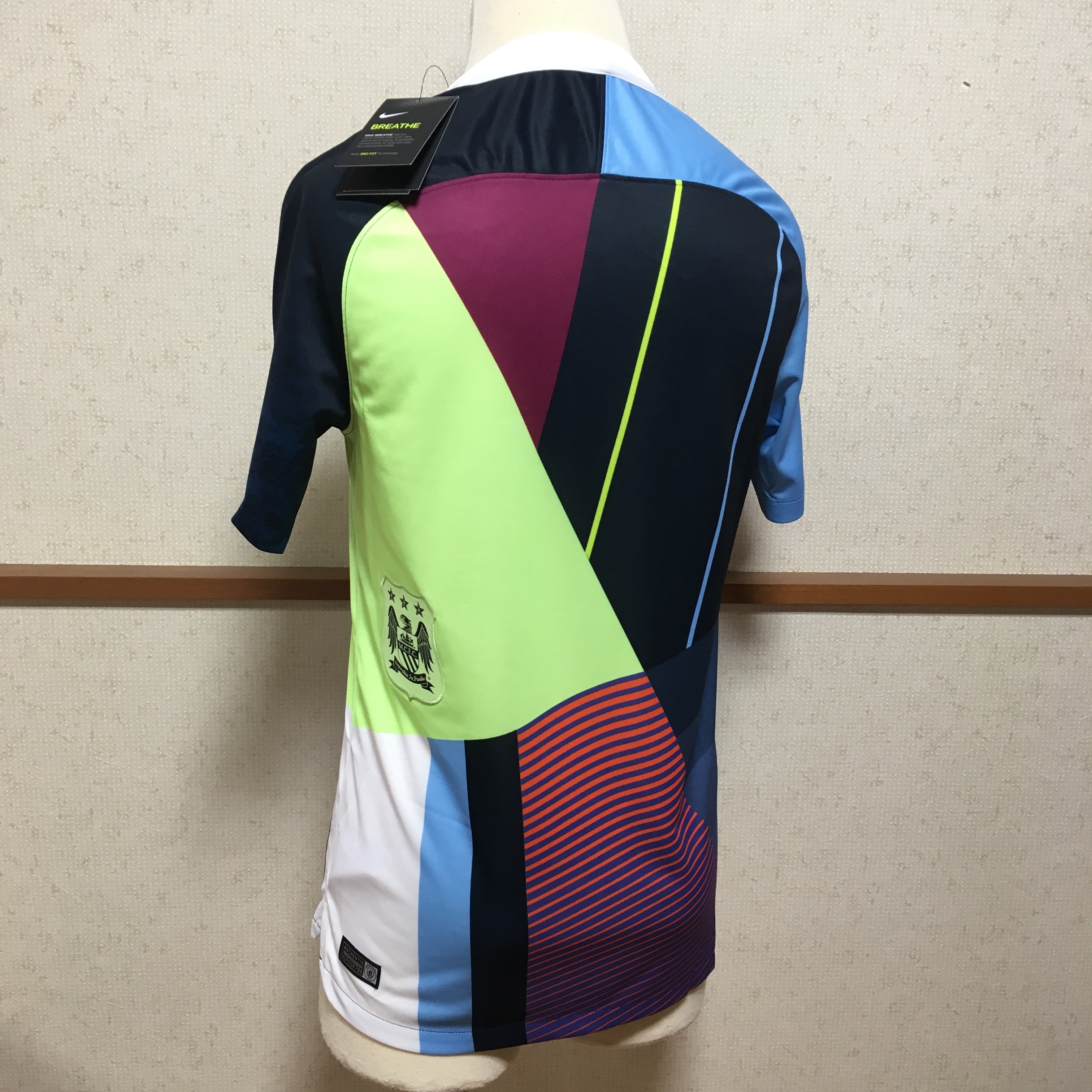 再入荷 Nike ナイキ マンチェスター シティfc 6周年 マッシュアップ プレマッチウェア ユニフォーム Freak スポーツウェア通販 海外ブランド 日本国内未入荷 海外直輸入 再入荷 Nike ナイキ マンチェスター シティfc 6周年 マッシュアップ プレマッチウェア ユニフォーム Freak スポーツウェア通販 海外ブランド 日本国内未入荷 海外直輸入