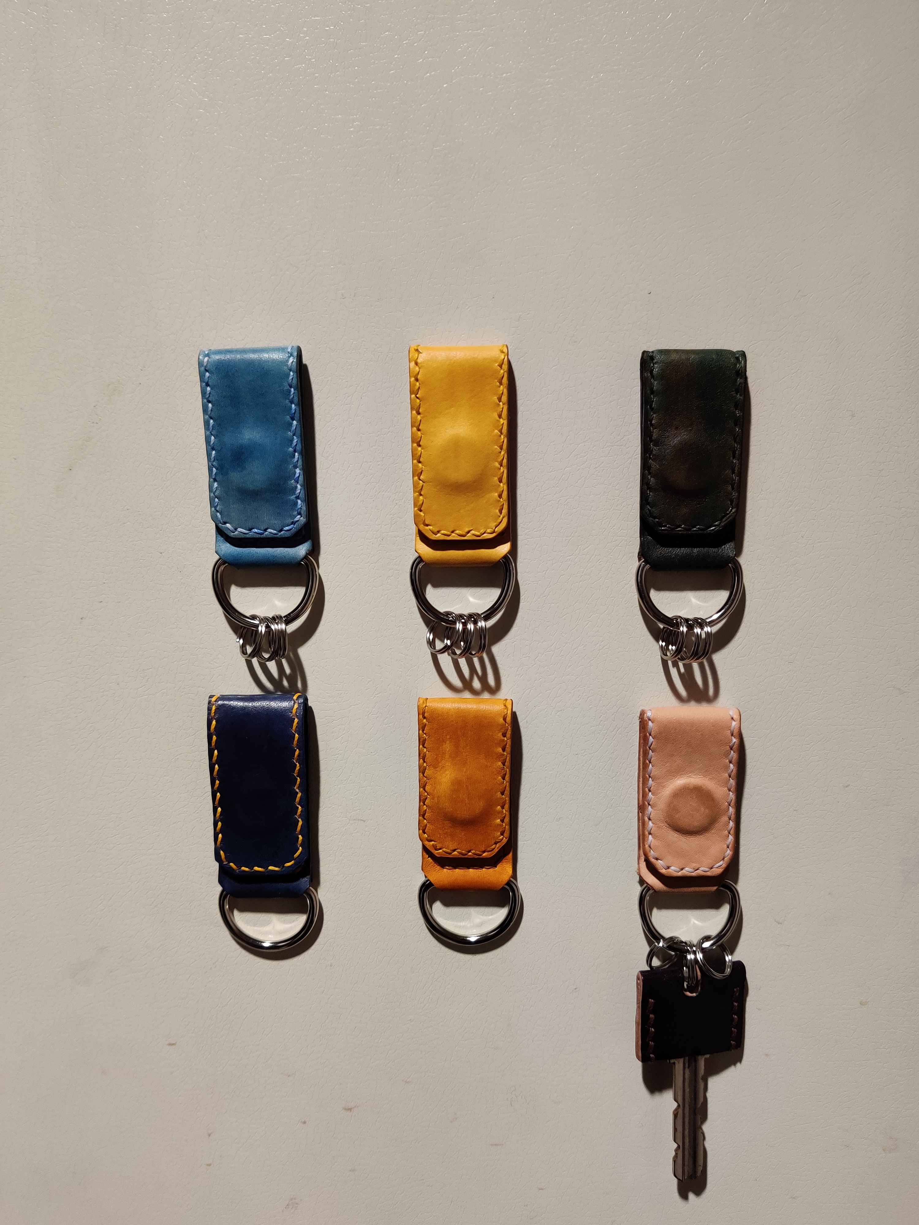 マグネット式レザーキークリップ 革工房ogk