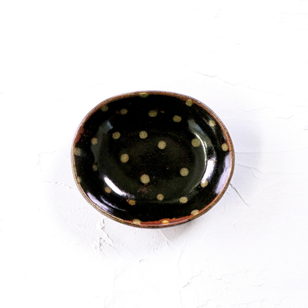 齊藤十郎／スリップウェア 楕円小皿 15cm×13cm 水玉サムネイル画像