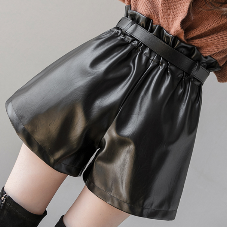 フェイクレザーショートパンツ Sugardrug シュガードラッグ 量産型系セレクトショップ通販