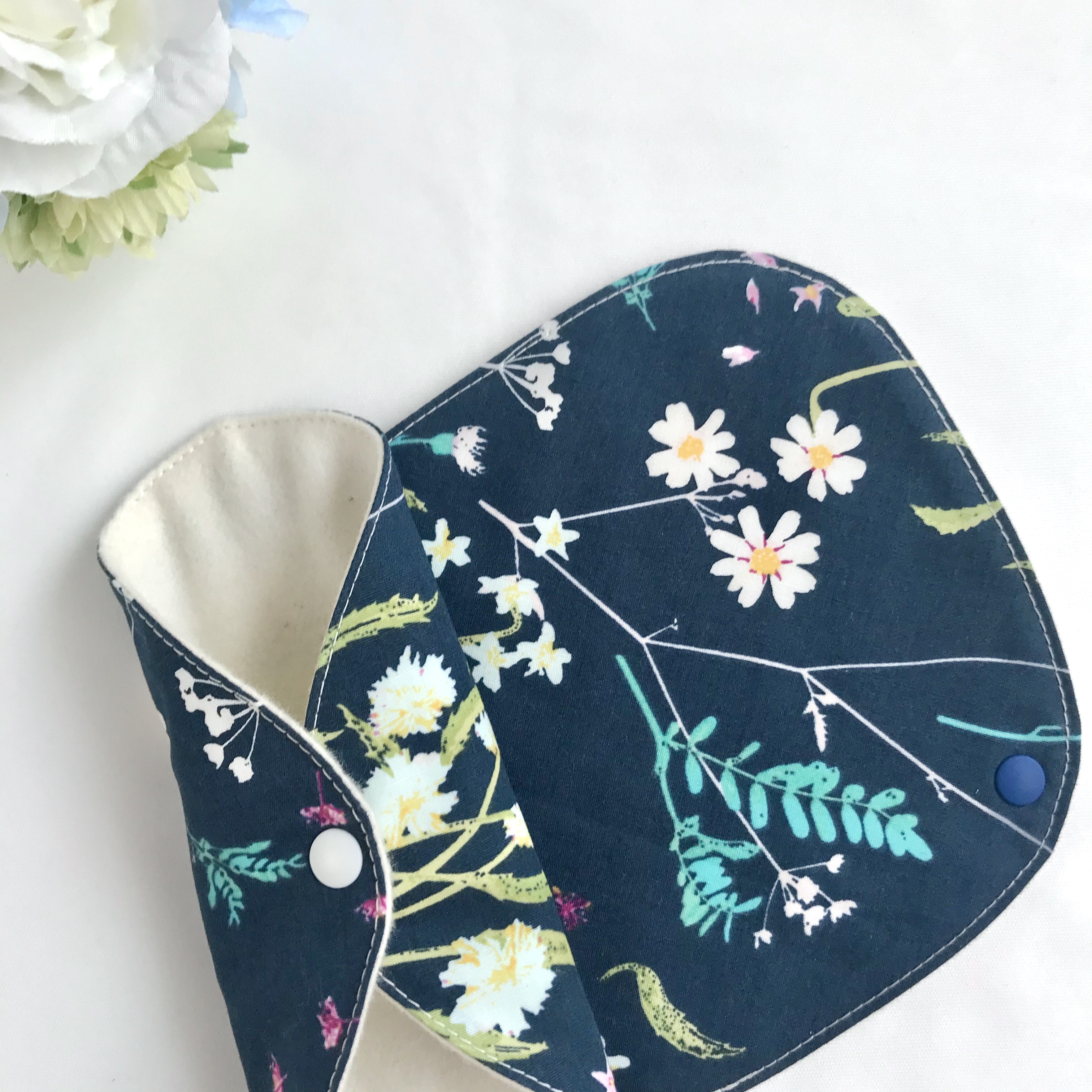 布ライナー 月夜の花 布ナプキンshop ｆｌｏｒｅ