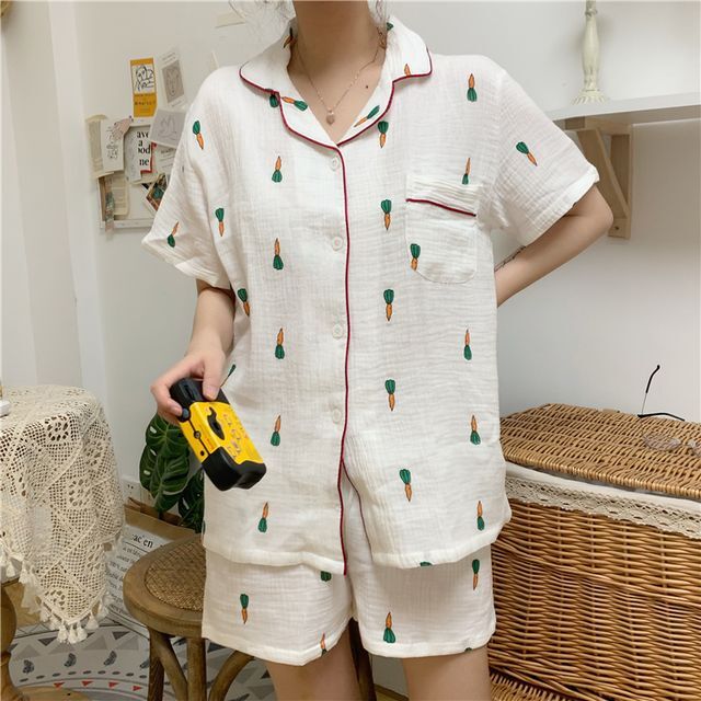 刺繍パンツセットアップ ルームウェア レディース セットアップ ショートパンツ 開襟 パジャマ ガーリー 大人ガーリー ナイトウエア 夏 春 Ru 0039 Y Hapi Hapi Girl ハピ ガル