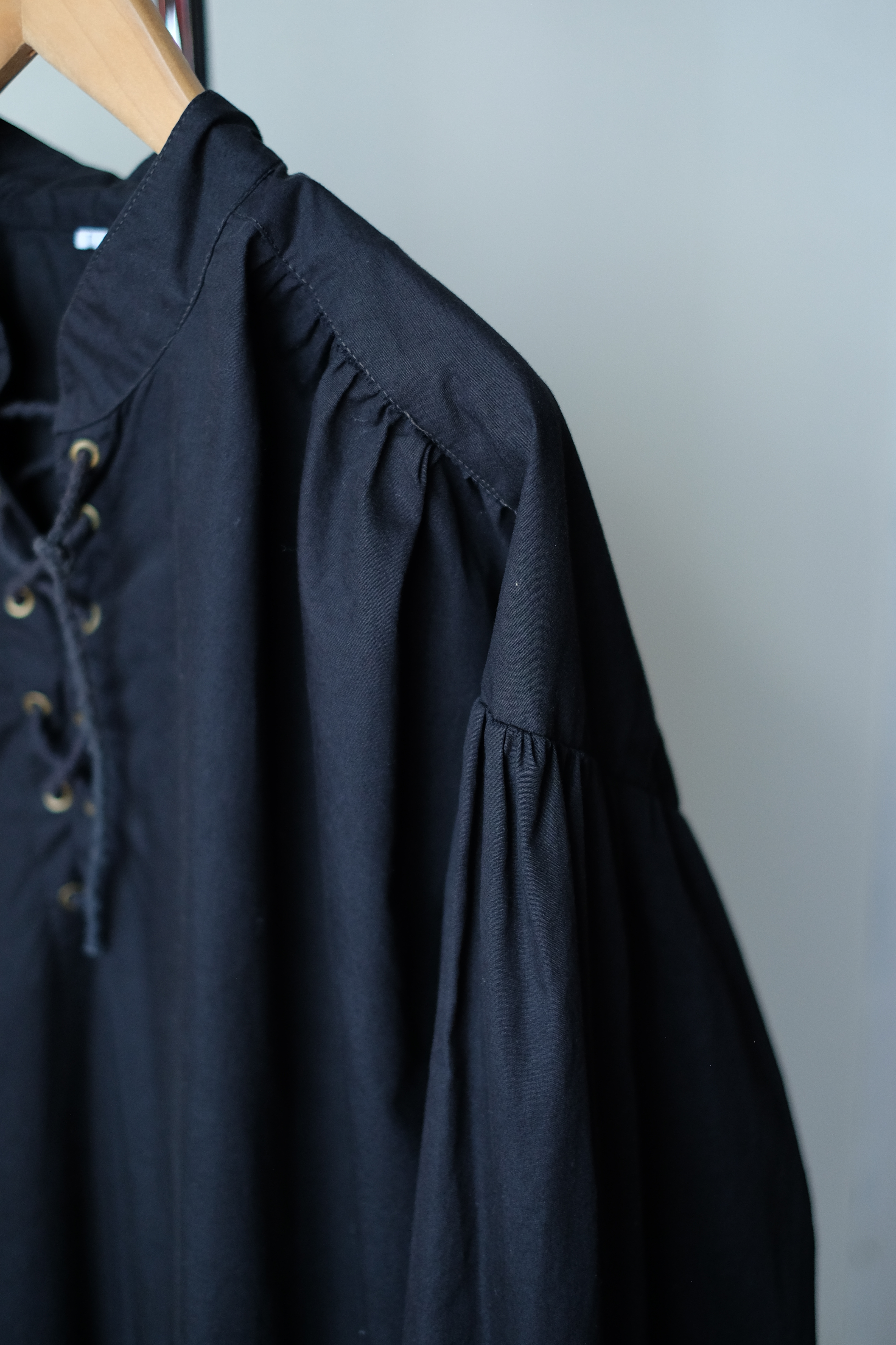 Lace up design blouse の画像 4