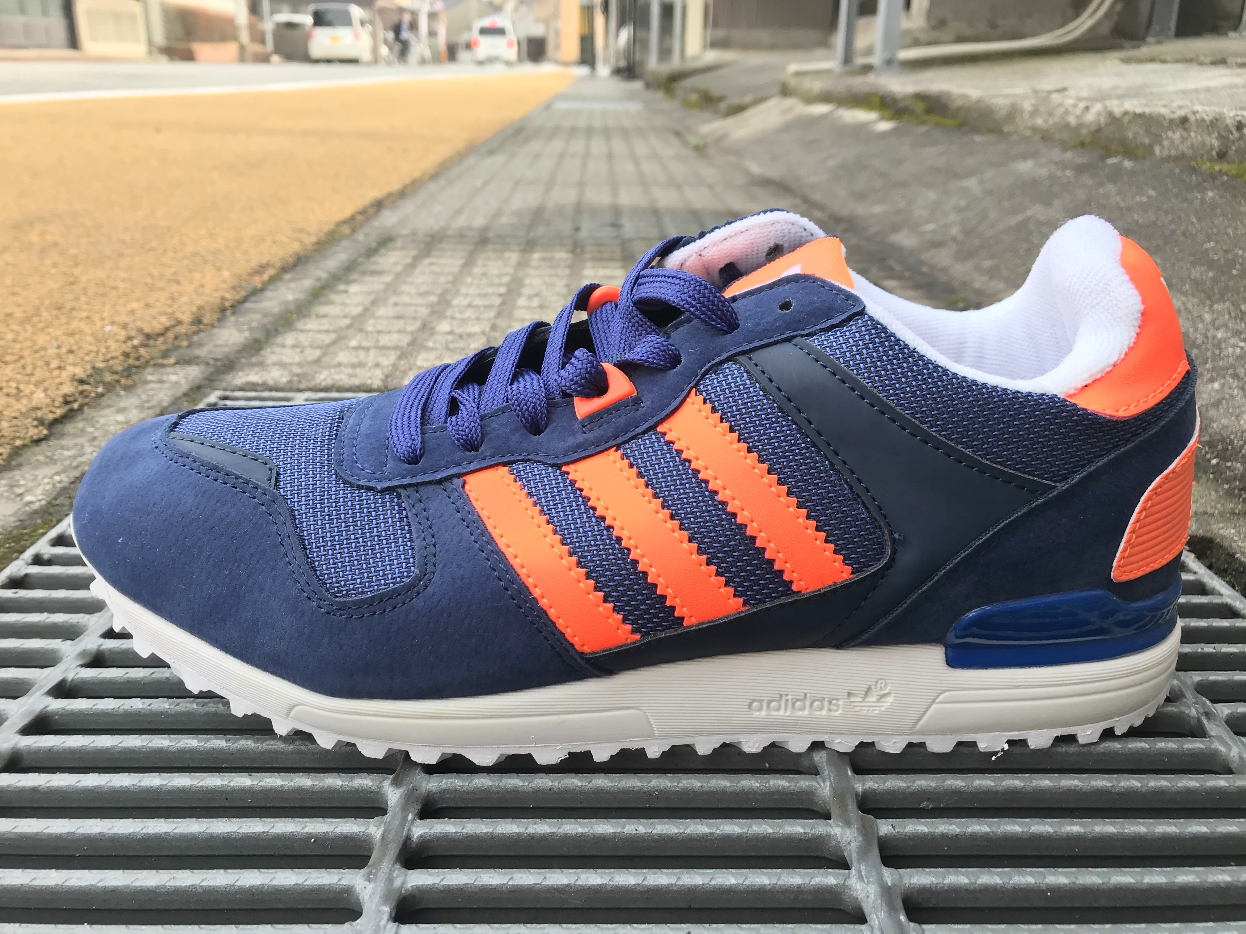 Adidas Zx700 Navy Orange Jack Of All Trades 万屋 Maru