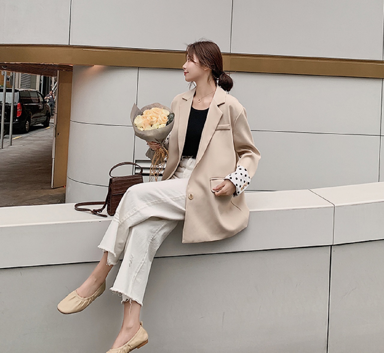 スプリングコート スプリングジャケット ショートコート ジャケット コート コートジャケット アウター 無地 ドット柄 襟あり オフィス 通学 通勤 デイリー 普段着 デート 食事会 女子会 レディース 女性用 定番 シンプル エレガント 春 春物 春アウター 全2カラー