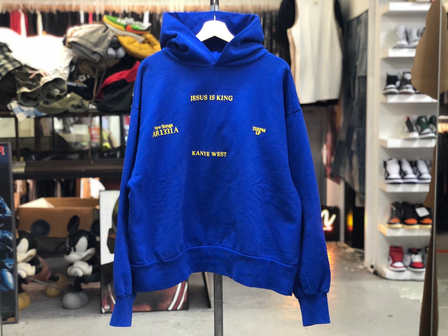 kanye sweatshirt jesus is king