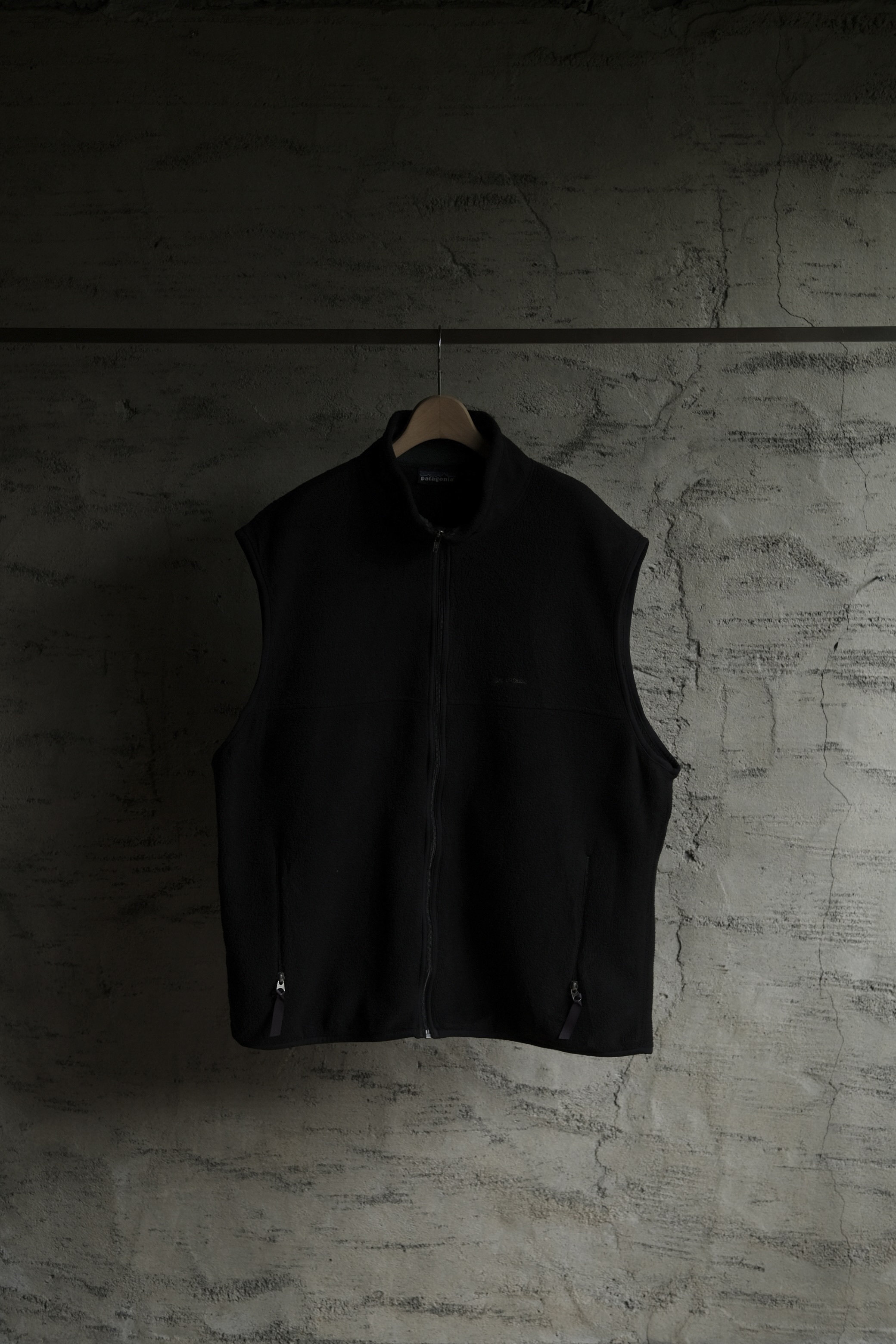 Utah/90's "patagonia" fleece vest/black