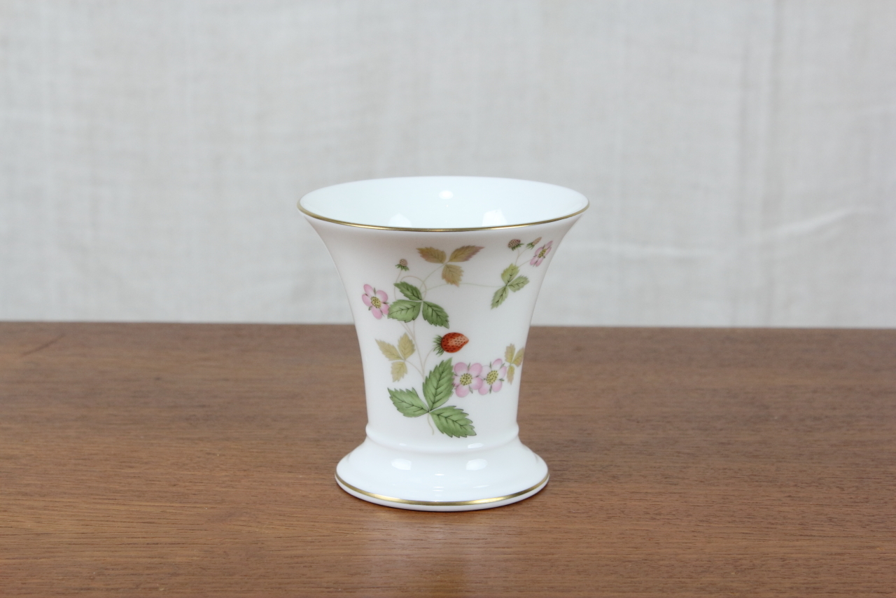 ウェッジウッド Wedgwood ワイルドストロベリー Wild Strawberry フラワーベース 花瓶 イギリス Epoca