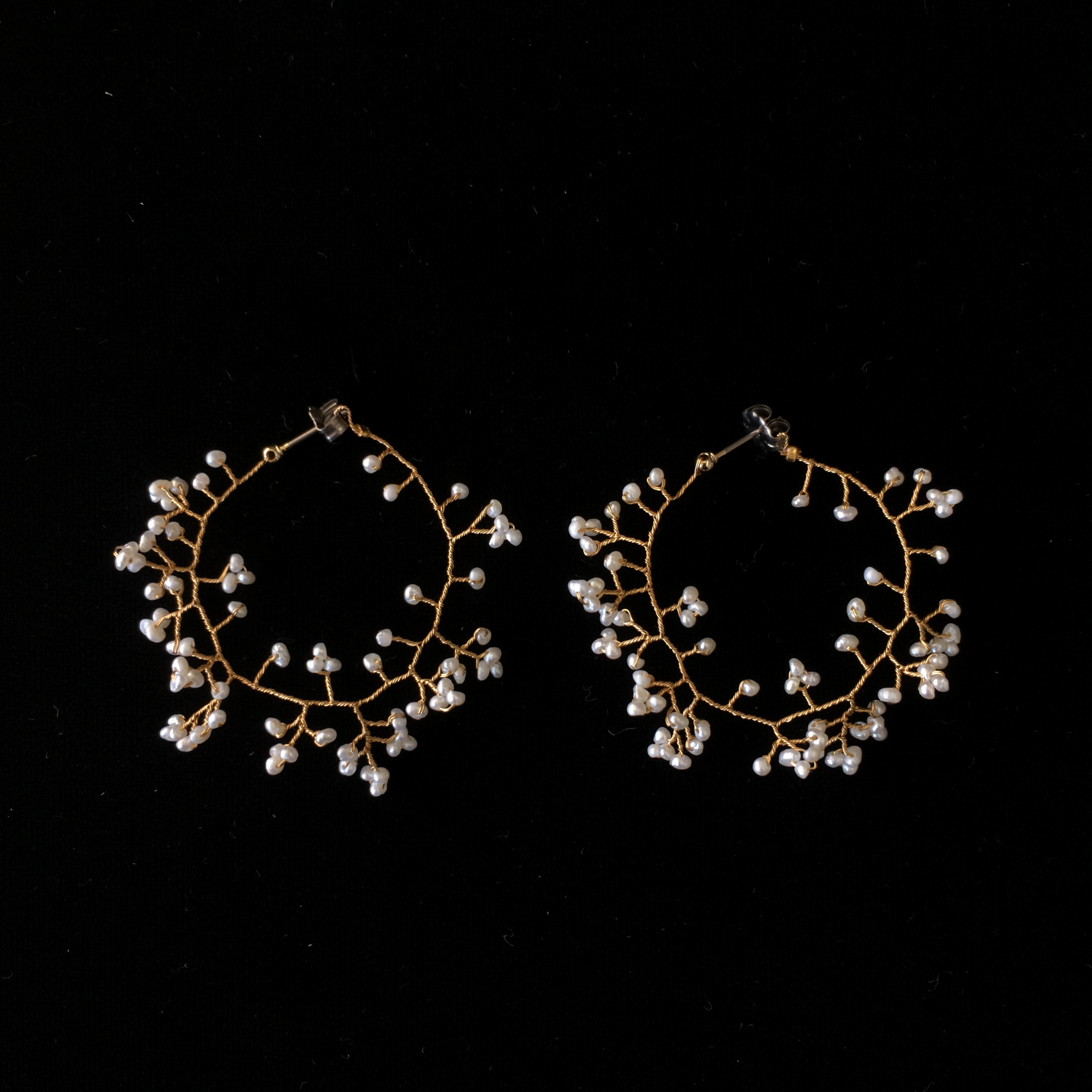 14 かすみ草フープピアス 淡水パール キャトルズ公式通販